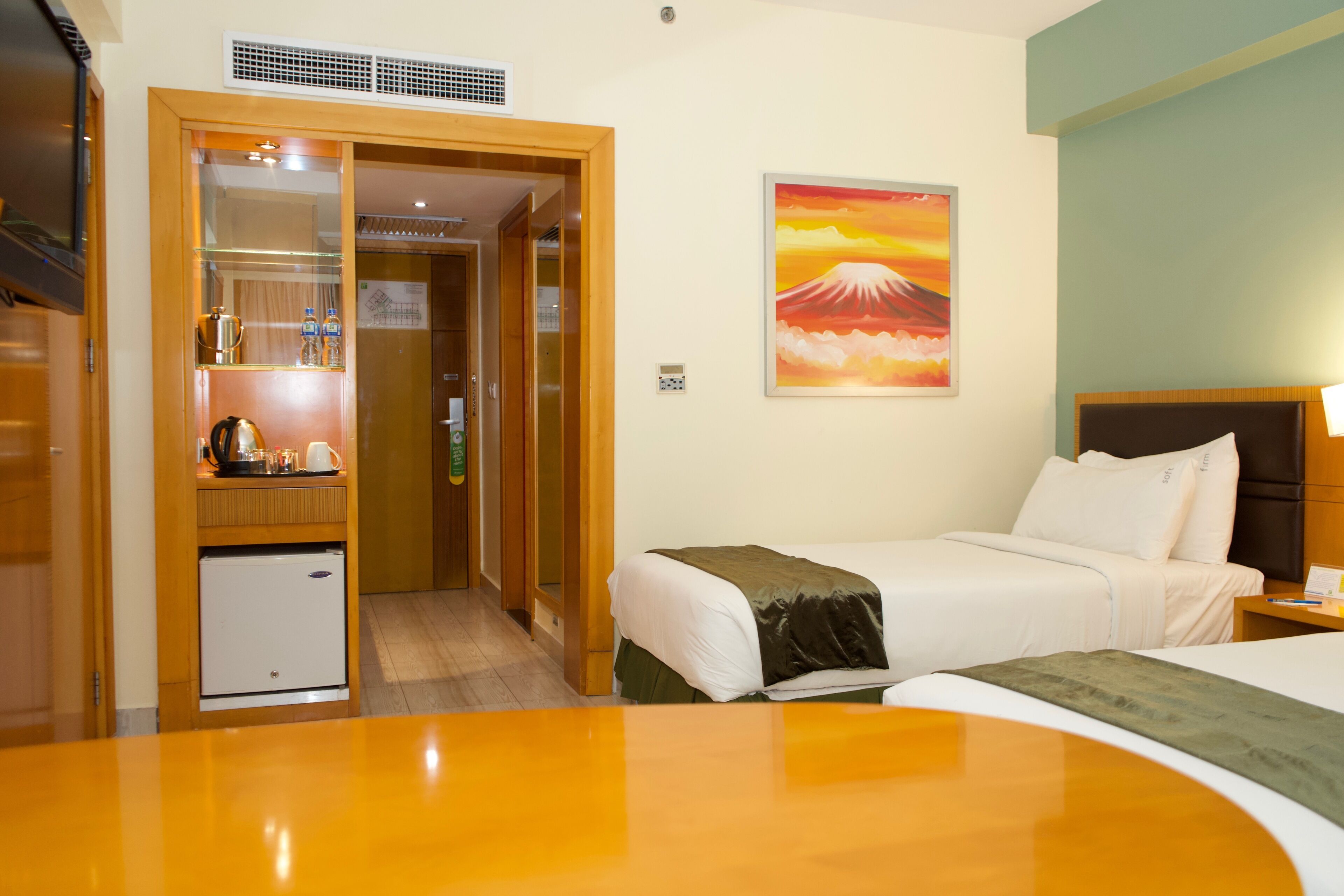 Holiday Inn Dar es Salam