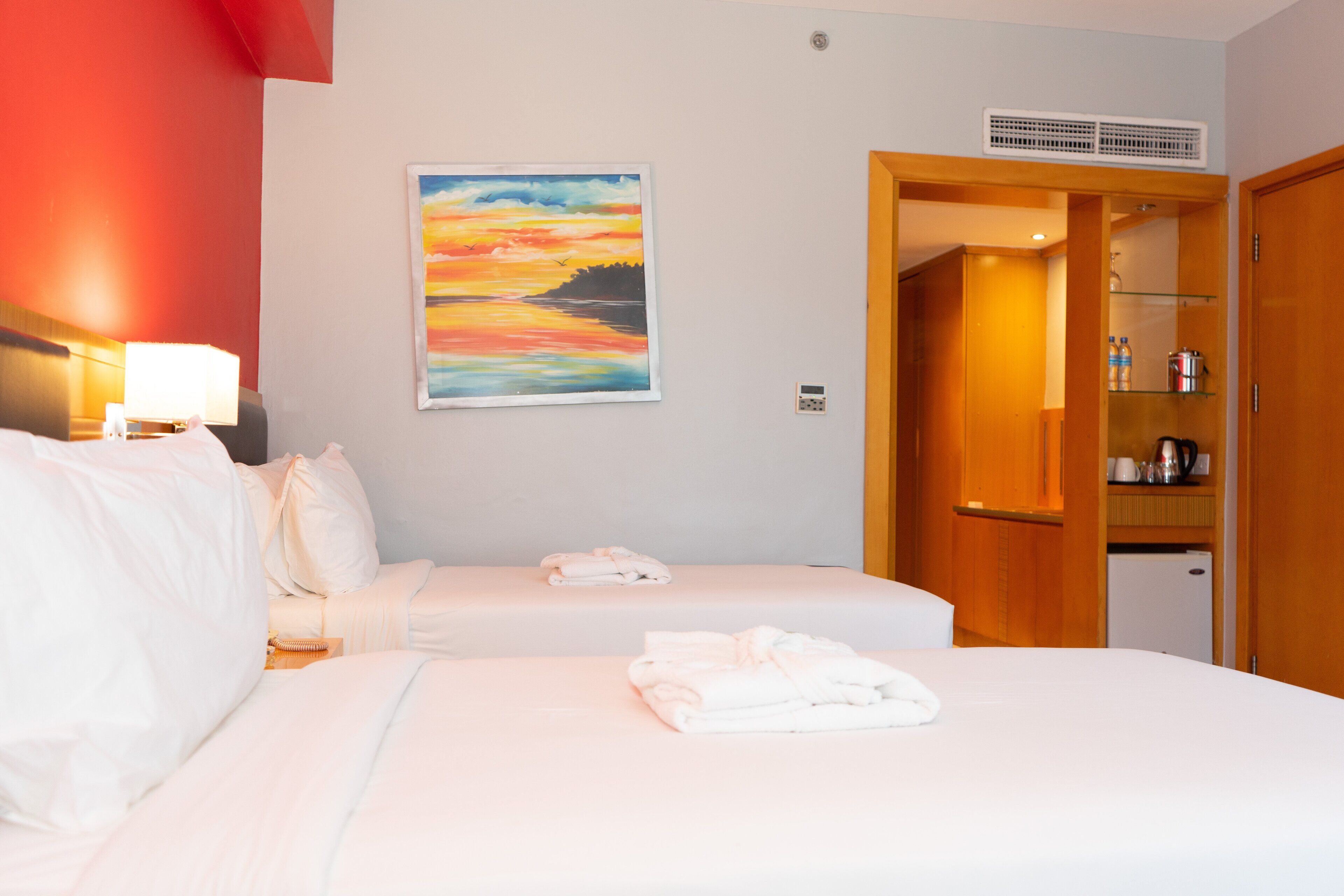 Holiday Inn Dar es Salam