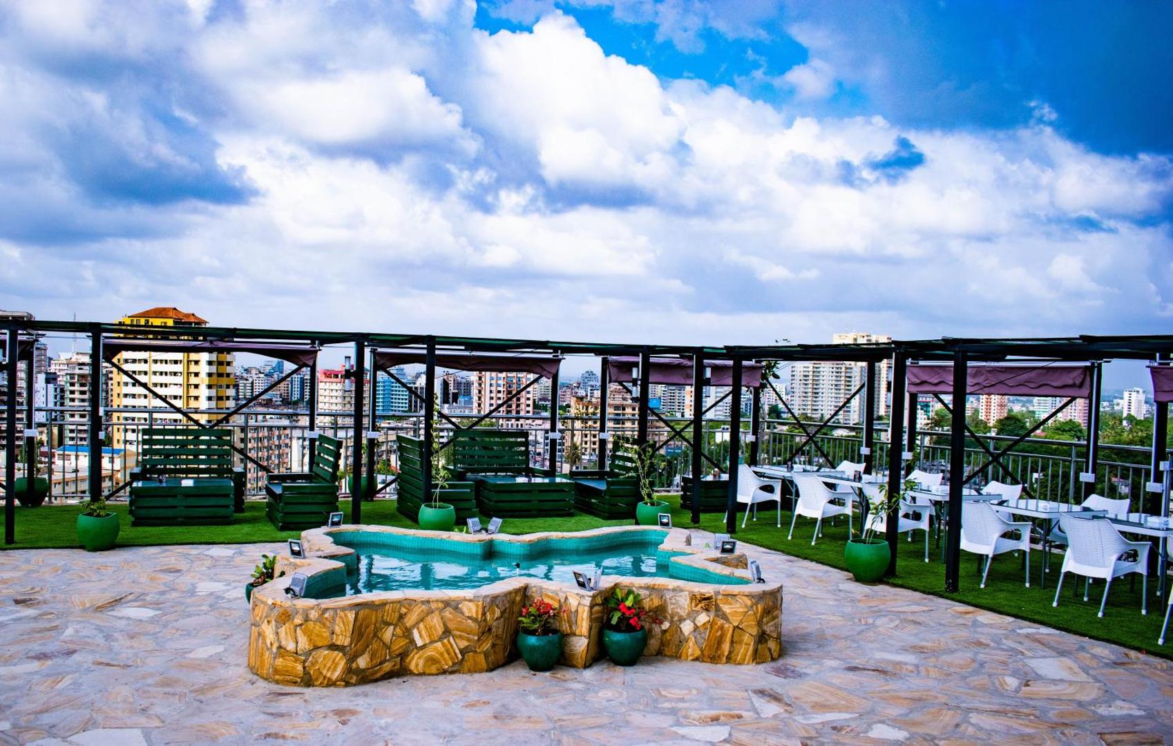 Holiday Inn Dar es Salam