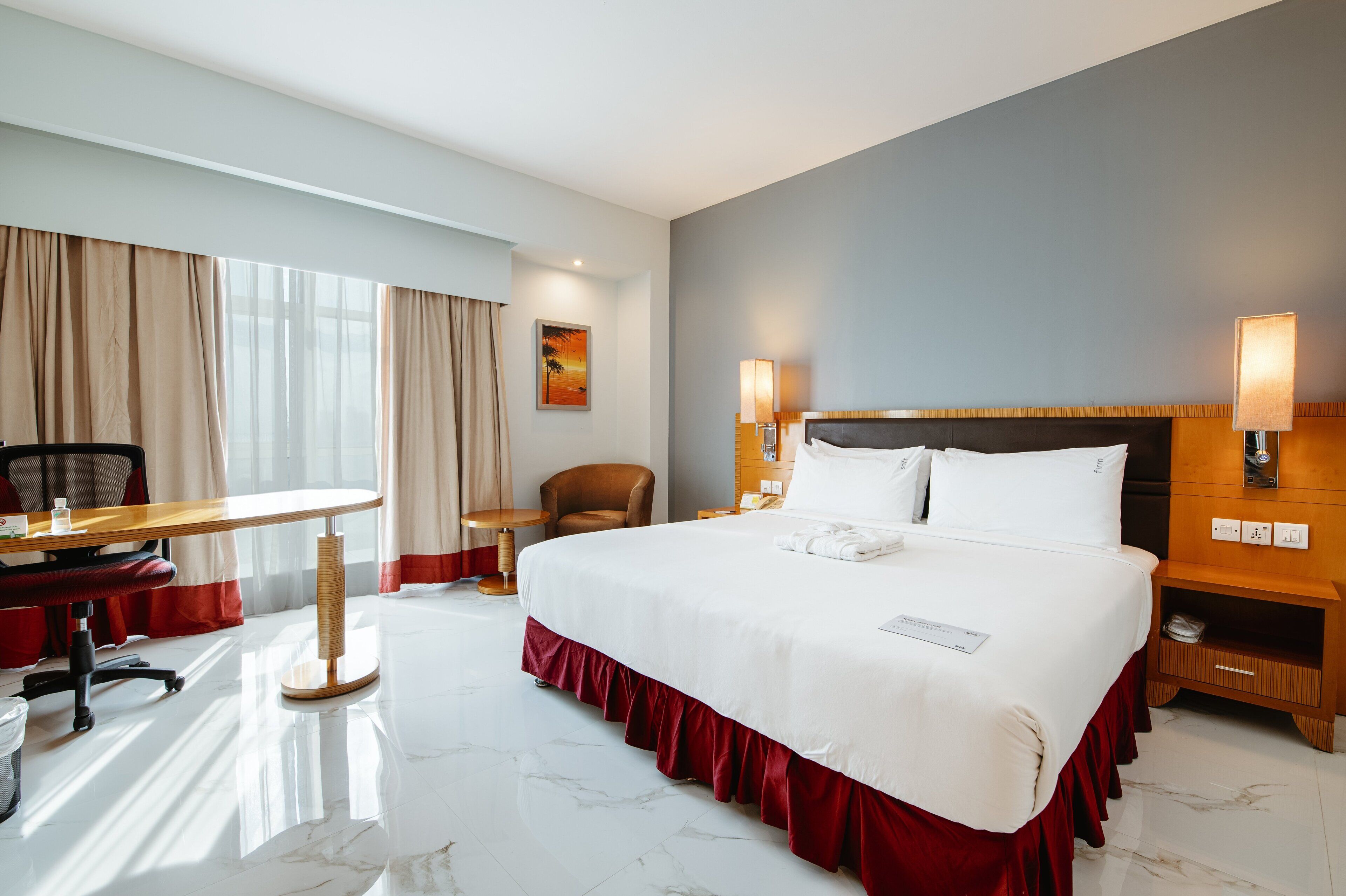 Holiday Inn Dar es Salam