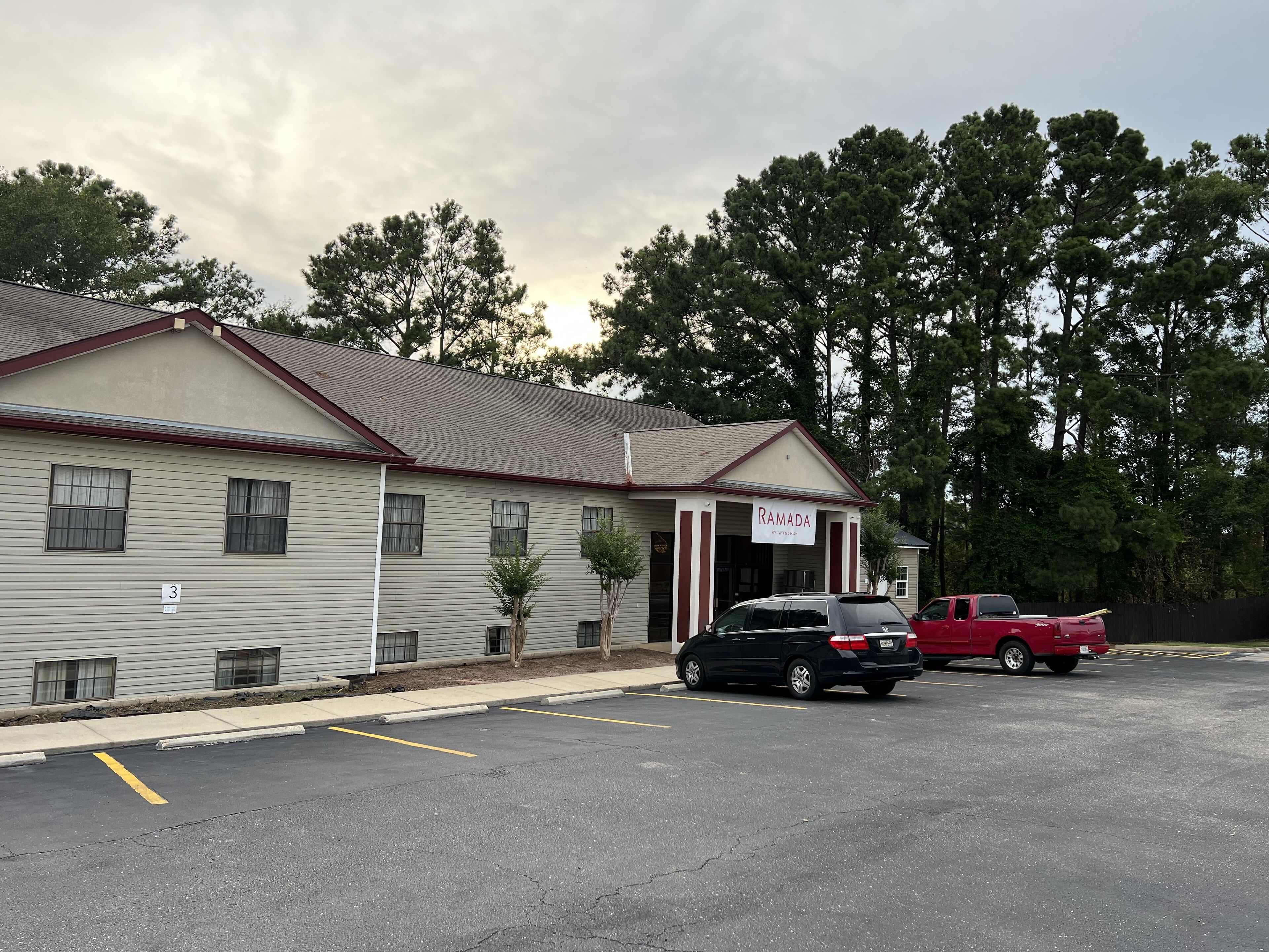 Ramada by Wyndham Studio Suites Dothan Ramada by Wyndham Studio Suites Dothan