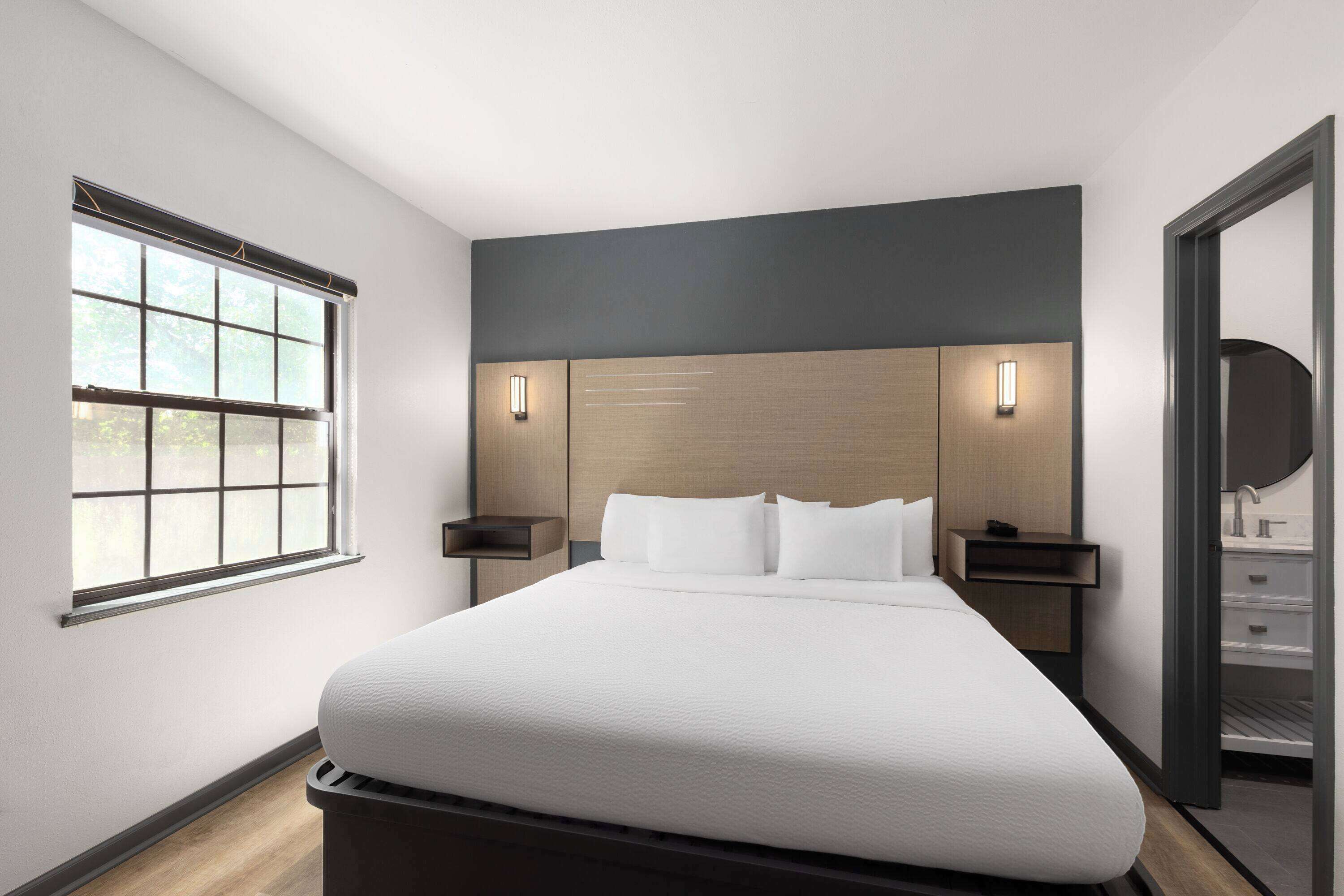 Ramada by Wyndham Studio Suites Dothan Ramada by Wyndham Studio Suites Dothan