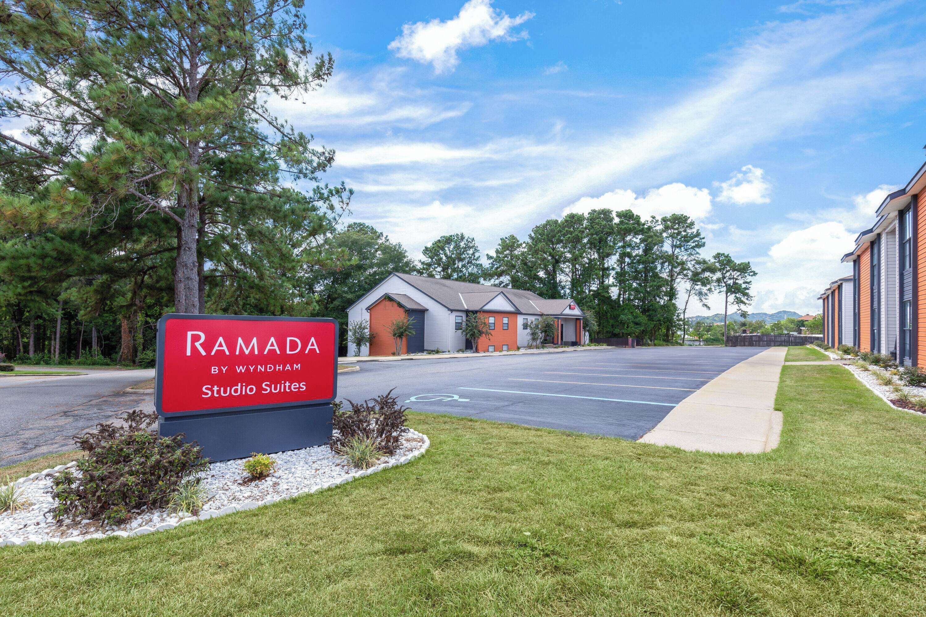 Ramada by Wyndham Studio Suites Dothan Ramada by Wyndham Studio Suites Dothan