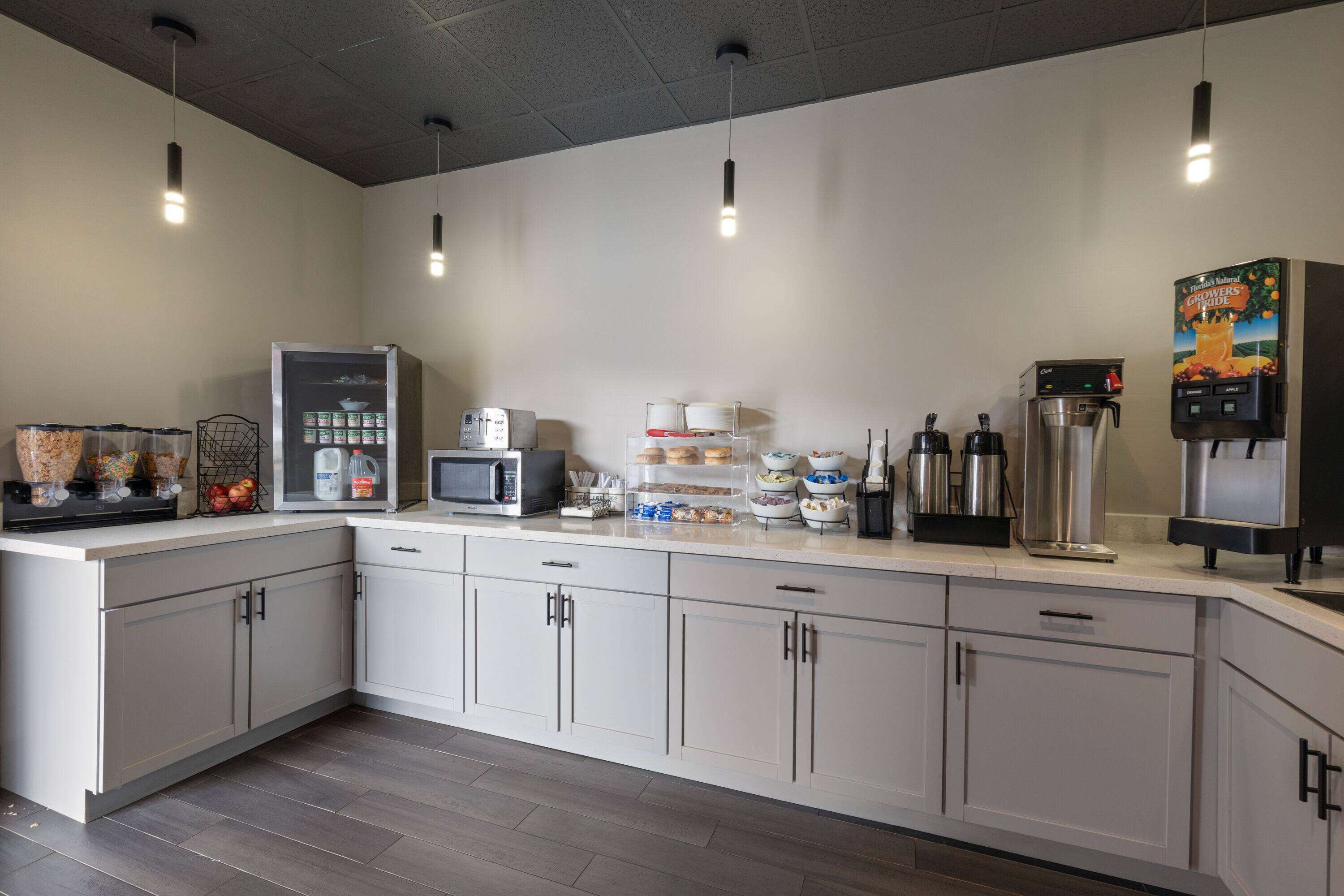 Ramada by Wyndham Studio Suites Dothan Ramada by Wyndham Studio Suites Dothan
