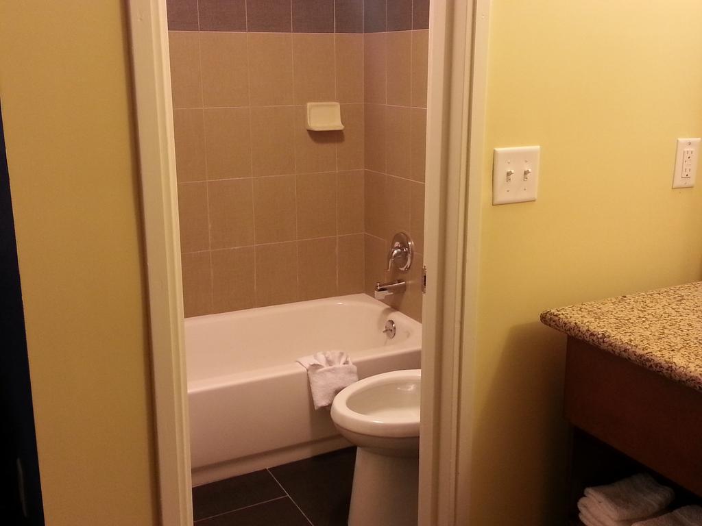 Days Inn by Wyndham Fultondale