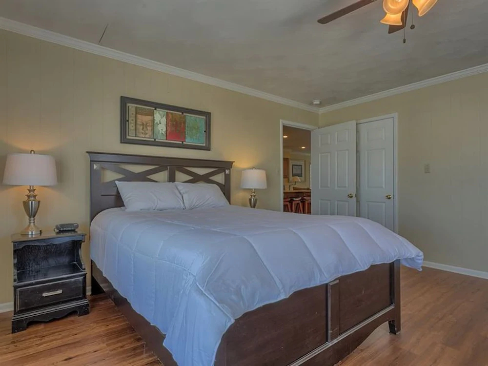 Ala. White Sands by Meyer Vacation Rentals