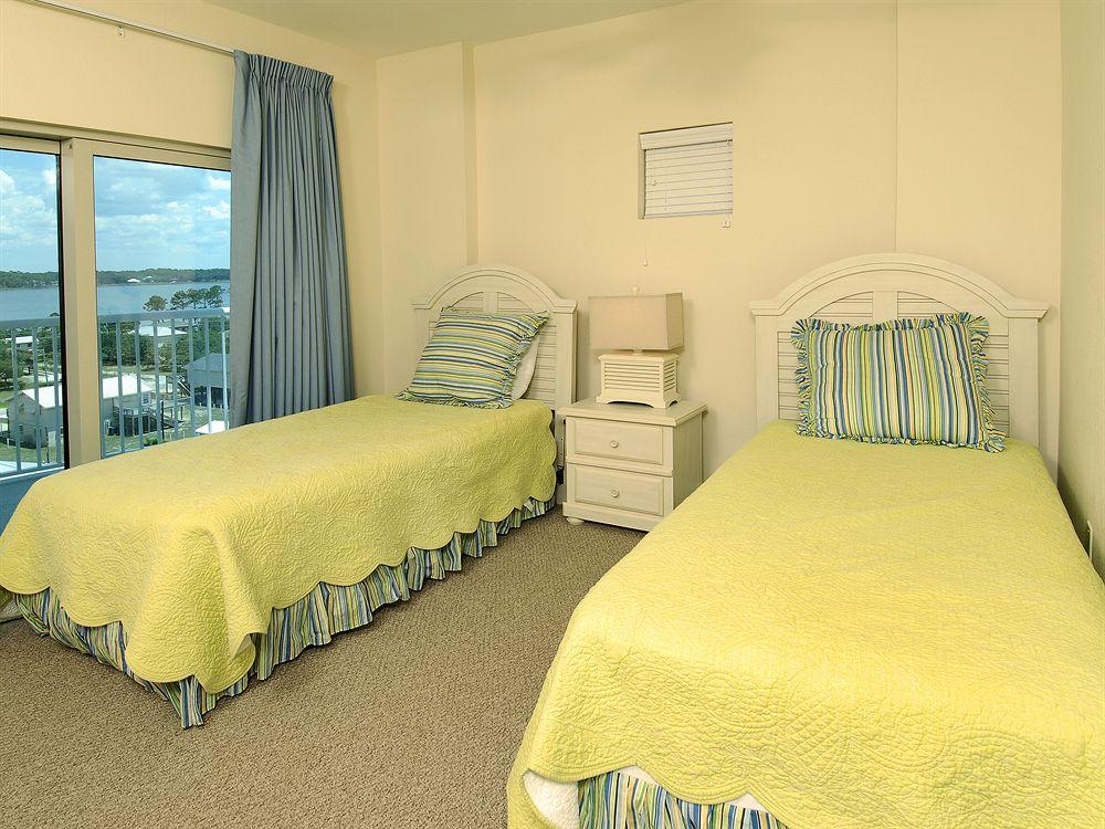 Crystal Tower by Vacasa