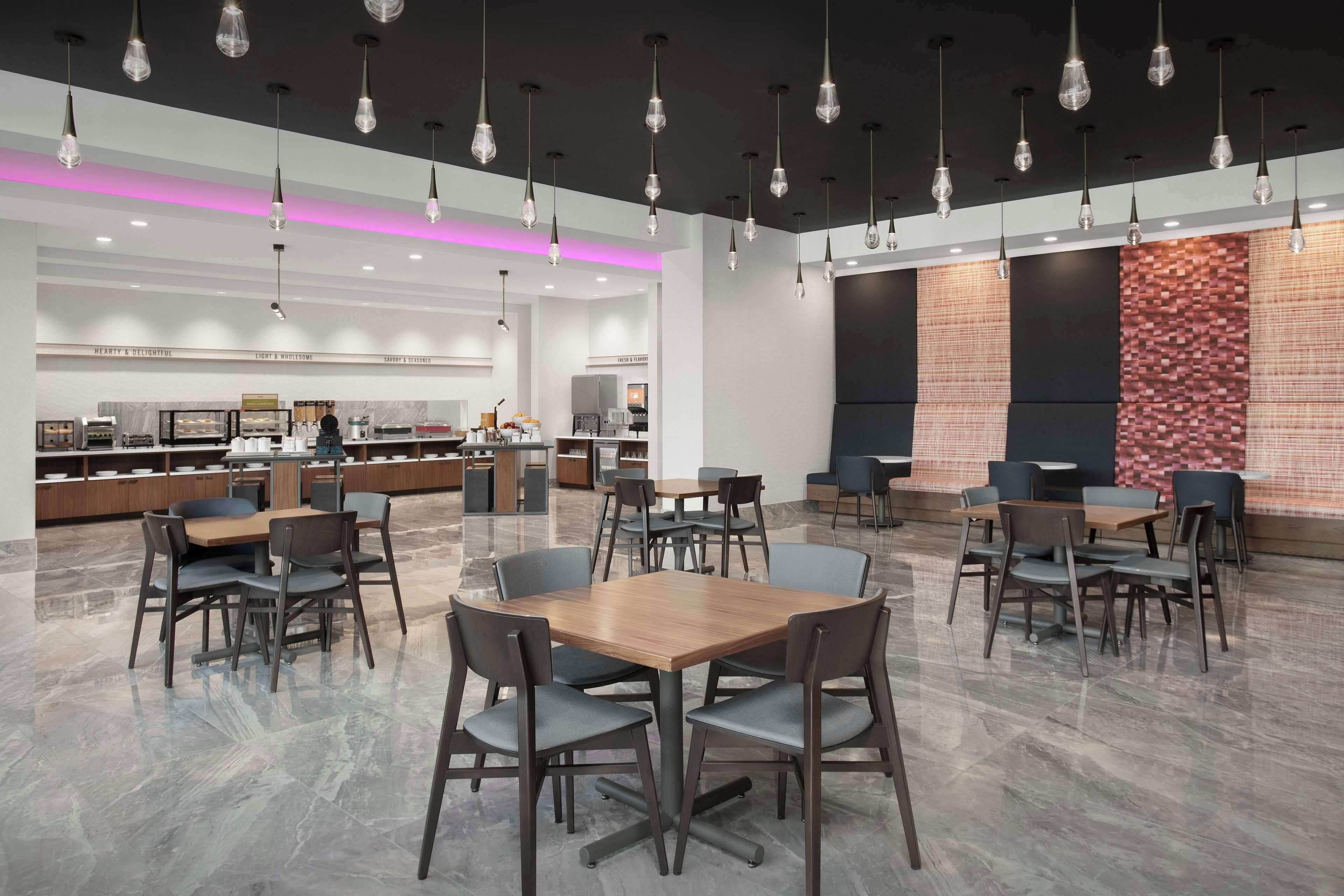 Home2 Suites by Hilton Huntsville Village of Providence