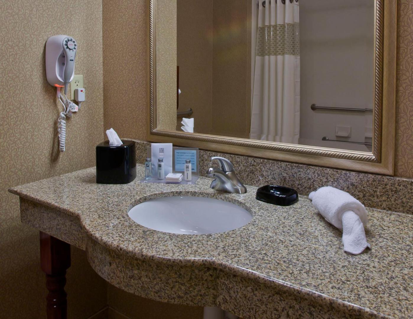 Hampton Inn Jackson-College Avenue Hampton Inn Jackson-College Avenue