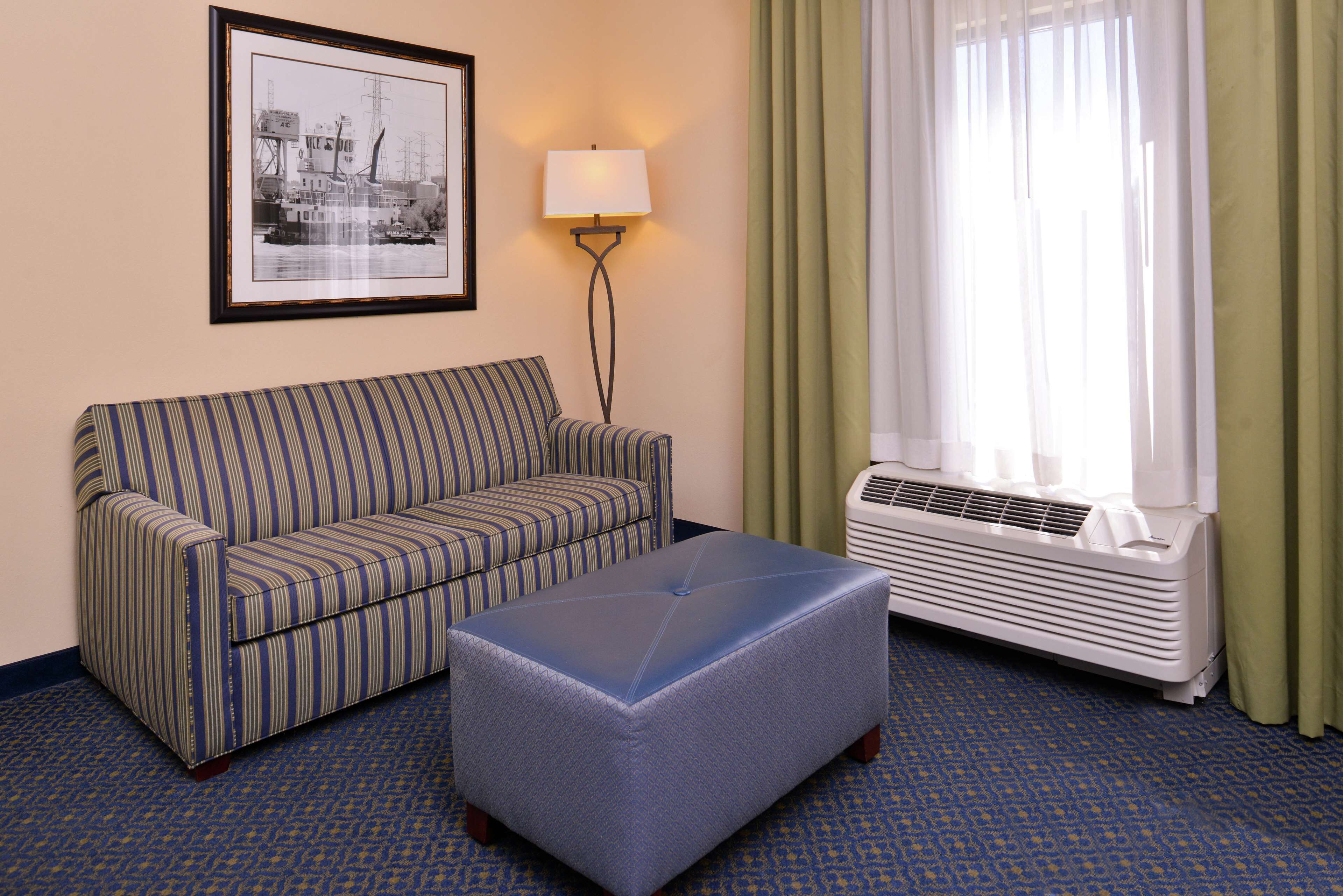 Hampton Inn Jackson-College Avenue Hampton Inn Jackson-College Avenue