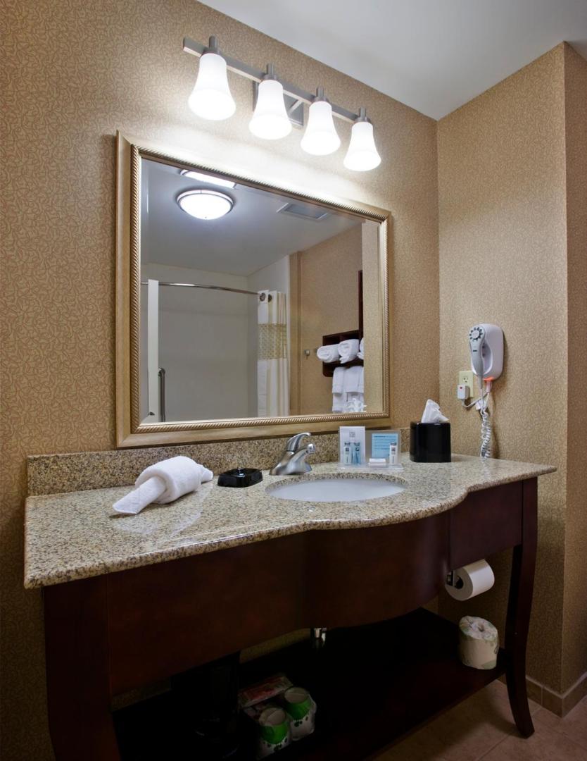 Hampton Inn Jackson-College Avenue Hampton Inn Jackson-College Avenue