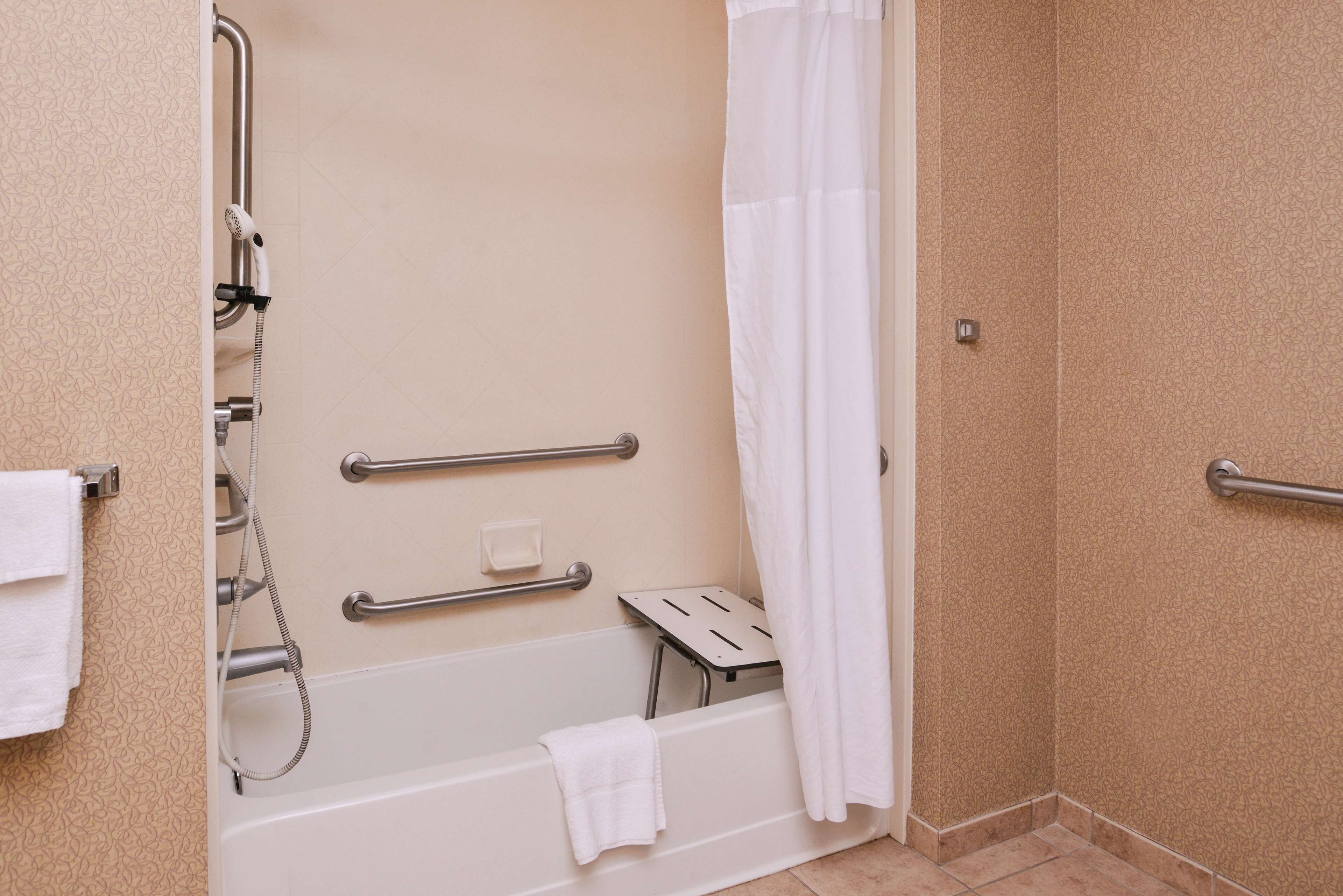 Hampton Inn Jackson-College Avenue Hampton Inn Jackson-College Avenue