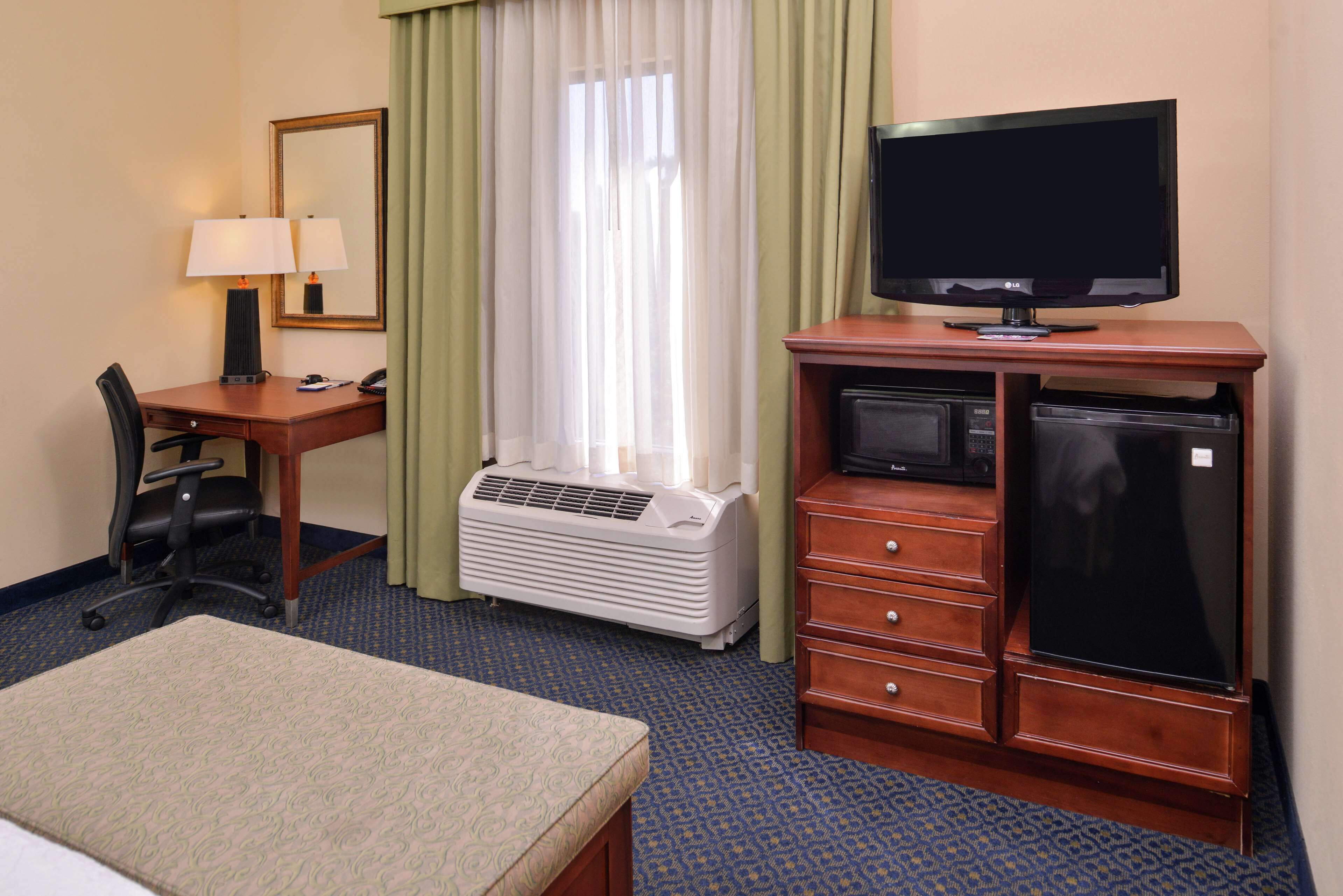Hampton Inn Jackson-College Avenue Hampton Inn Jackson-College Avenue