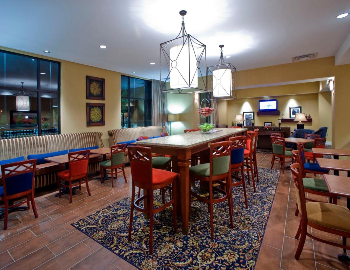 Hampton Inn Jackson-College Avenue Hampton Inn Jackson-College Avenue