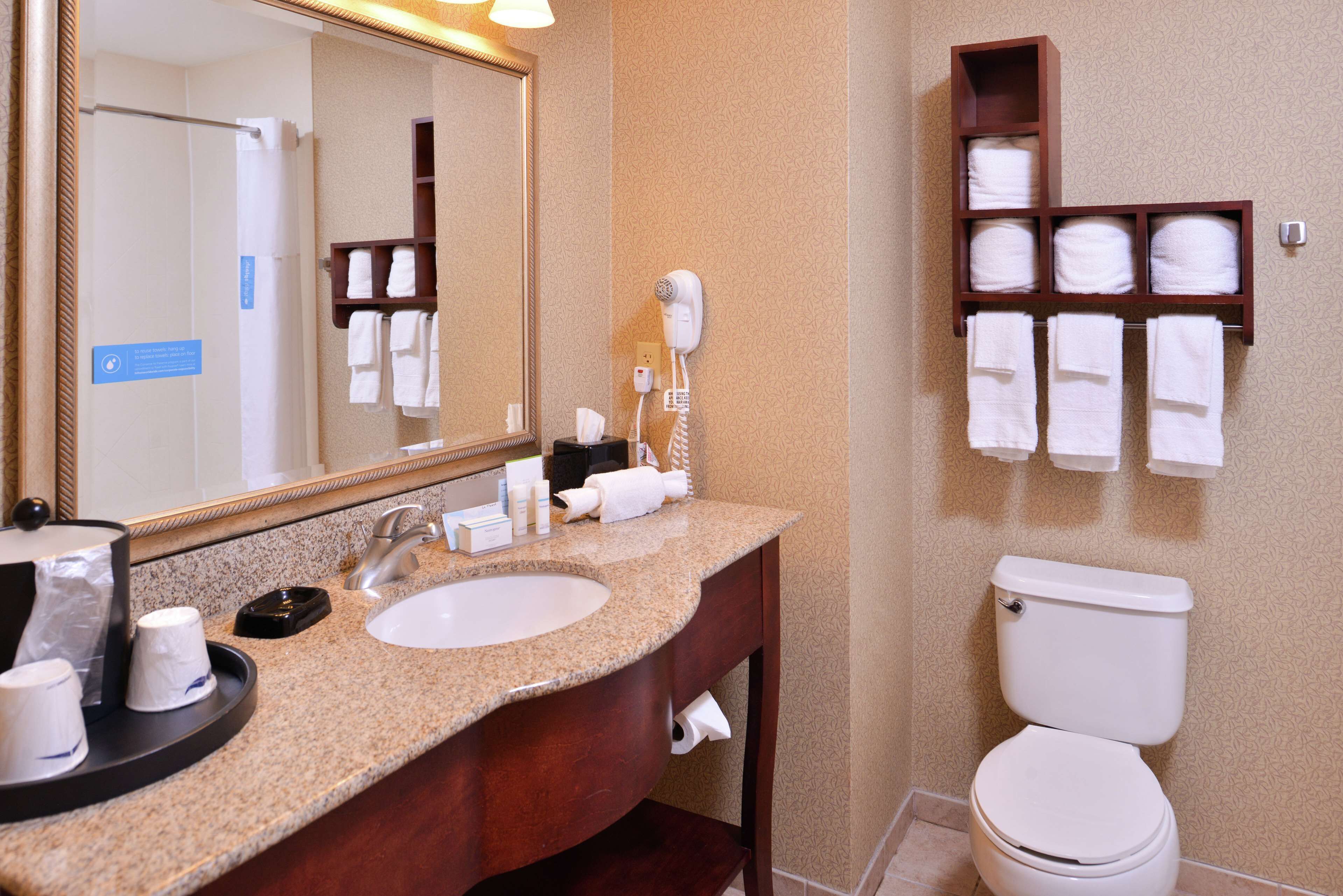 Hampton Inn Jackson-College Avenue Hampton Inn Jackson-College Avenue