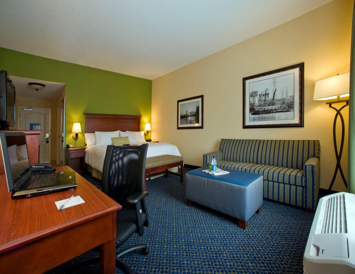 Hampton Inn Jackson-College Avenue Hampton Inn Jackson-College Avenue
