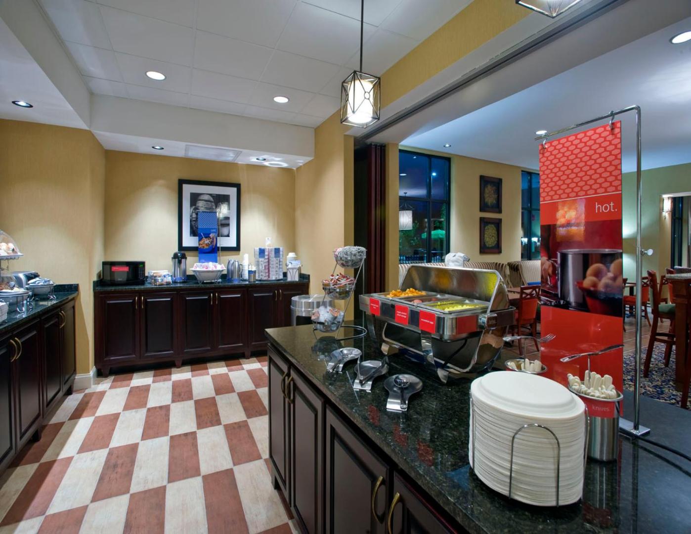 Hampton Inn Jackson-College Avenue Hampton Inn Jackson-College Avenue