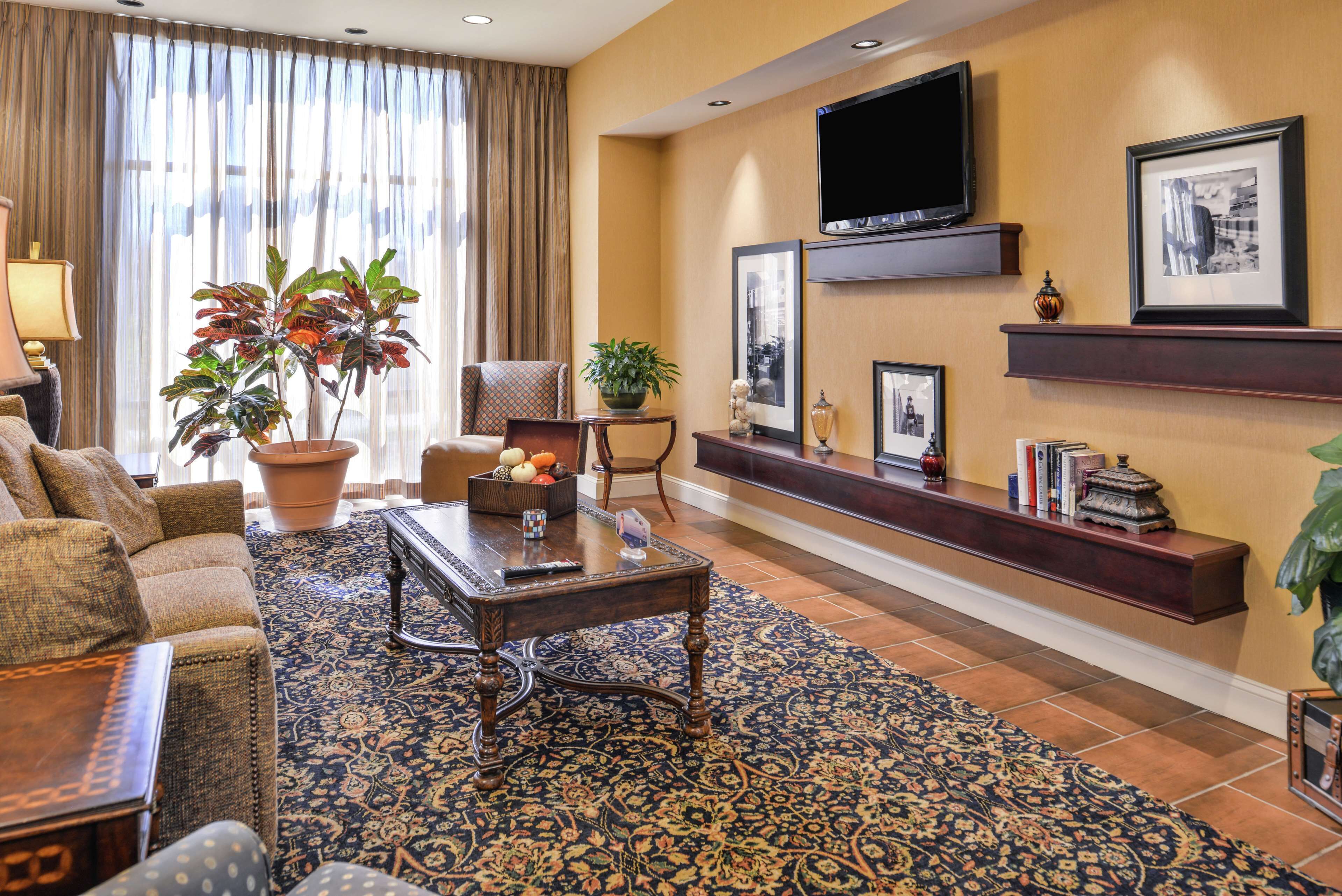 Hampton Inn Jackson-College Avenue Hampton Inn Jackson-College Avenue