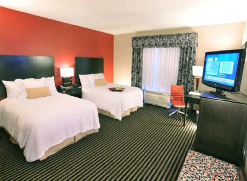 Hampton Inn Birmingham/Leeds Hampton Inn Birmingham/Leeds