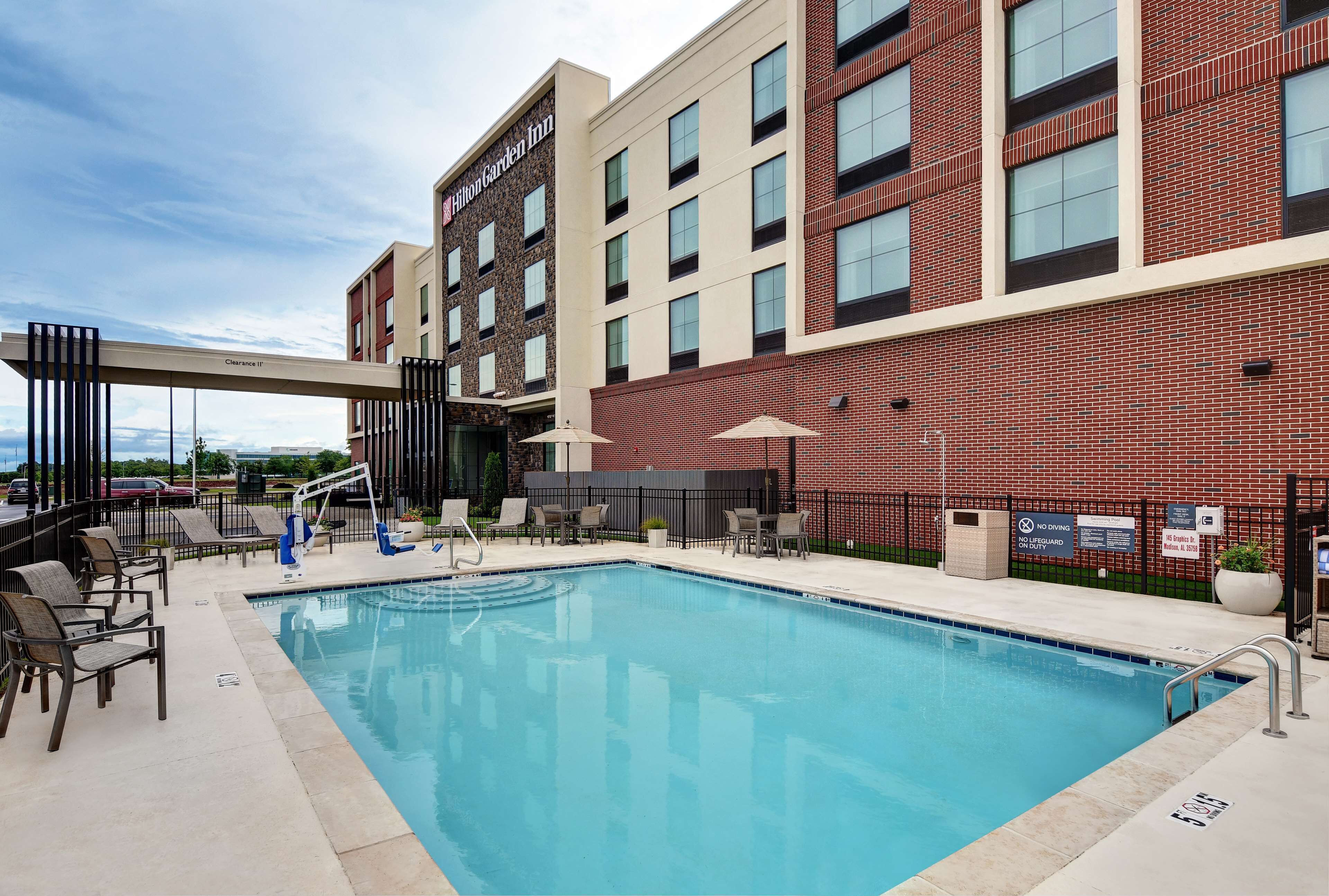Hilton Garden Inn Madison Huntsville Airport