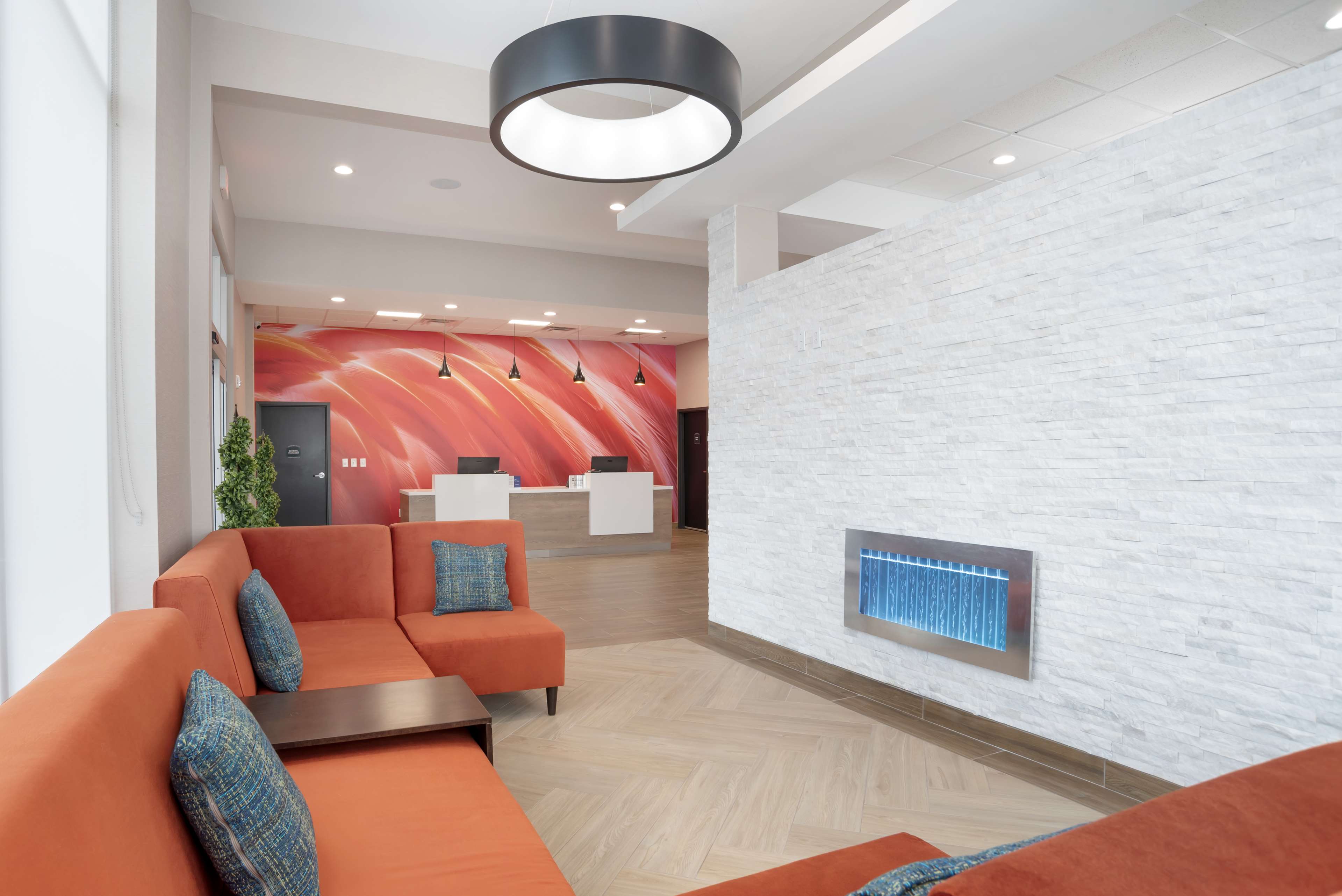 Best Western Plus Mobile Inn & Suites Best Western Plus Mobile Inn & Suites