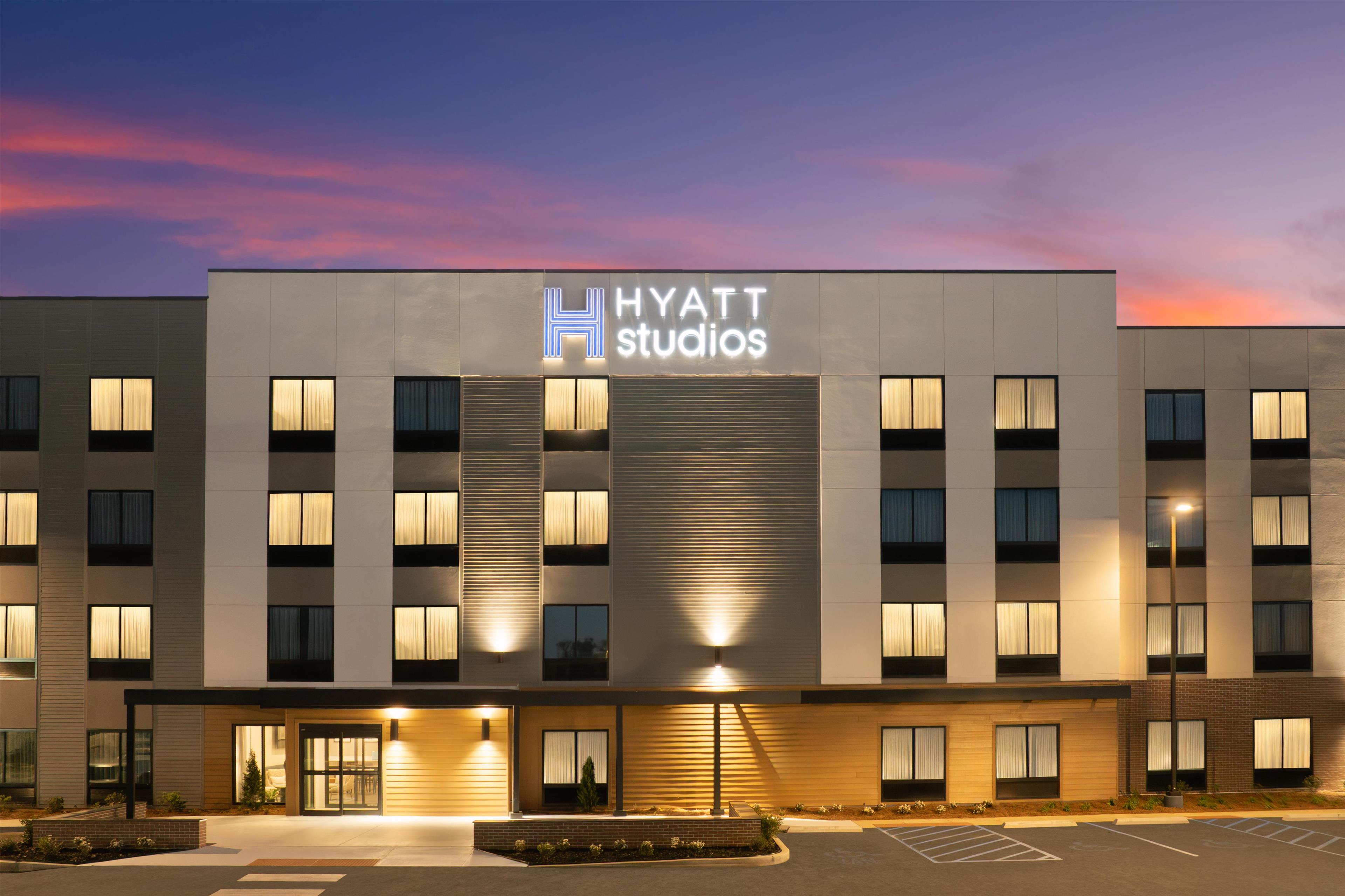 Hyatt Studios Mobile/Tillmans Corner Hyatt Studios Mobile/Tillmans Corner