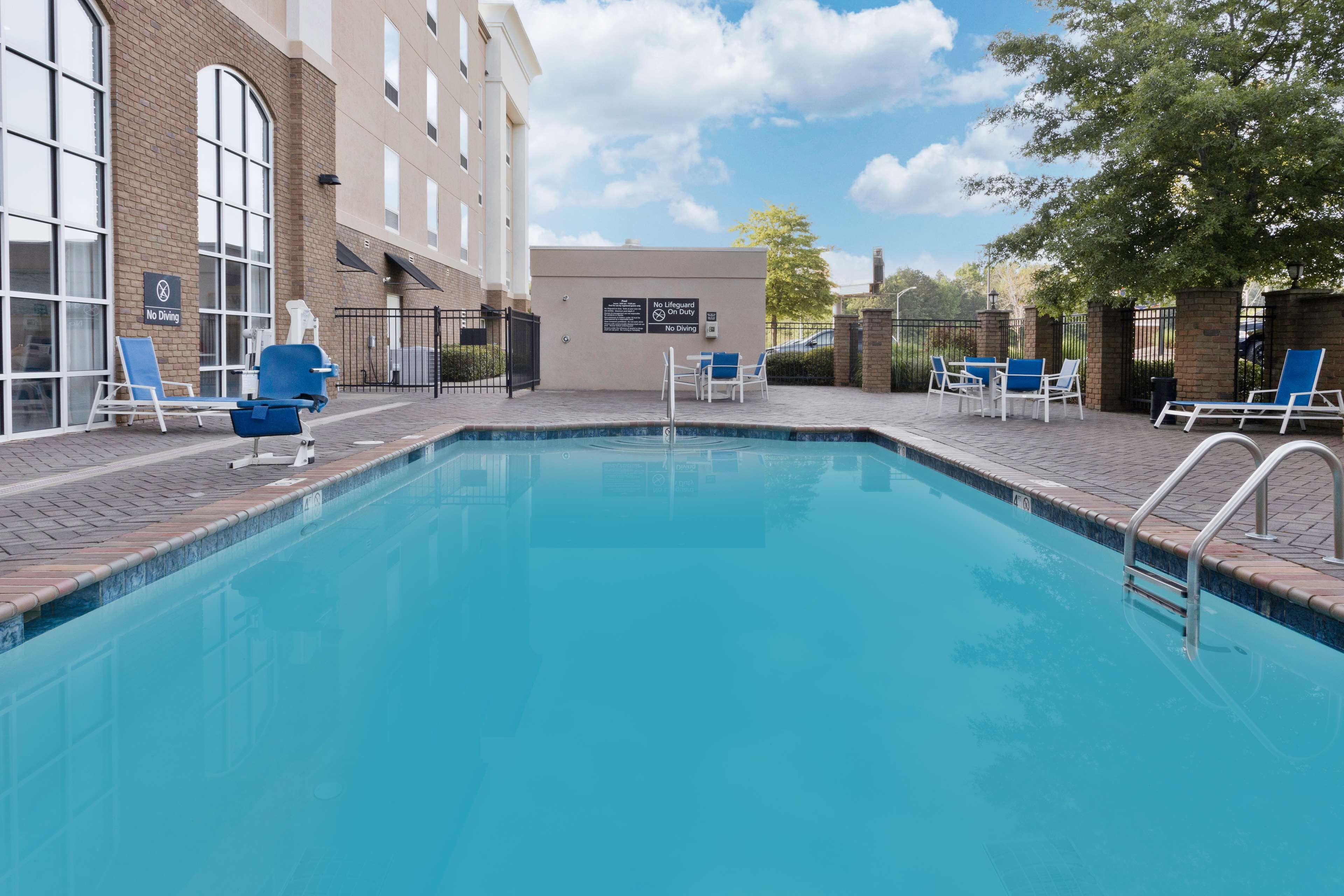 Hampton Inn & Suites Phenix City- Columbus Area Hampton Inn & Suites Phenix City- Columbus Area
