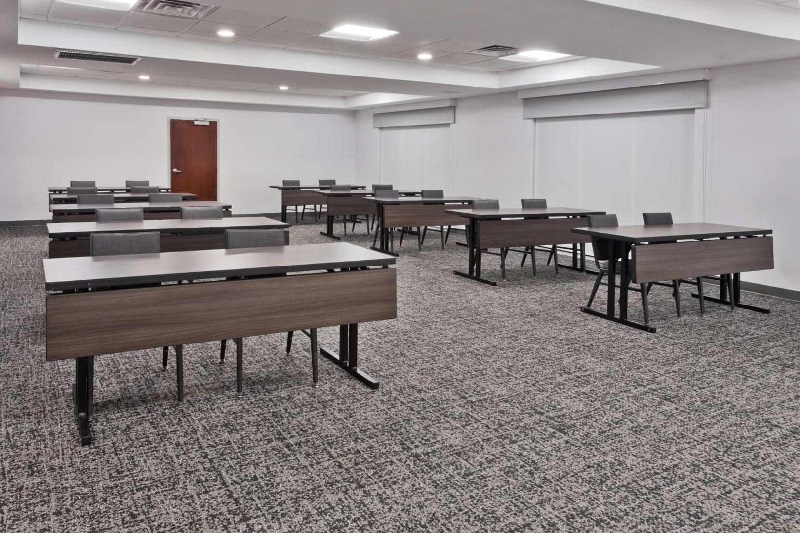 Hampton Inn & Suites Phenix City- Columbus Area Hampton Inn & Suites Phenix City- Columbus Area