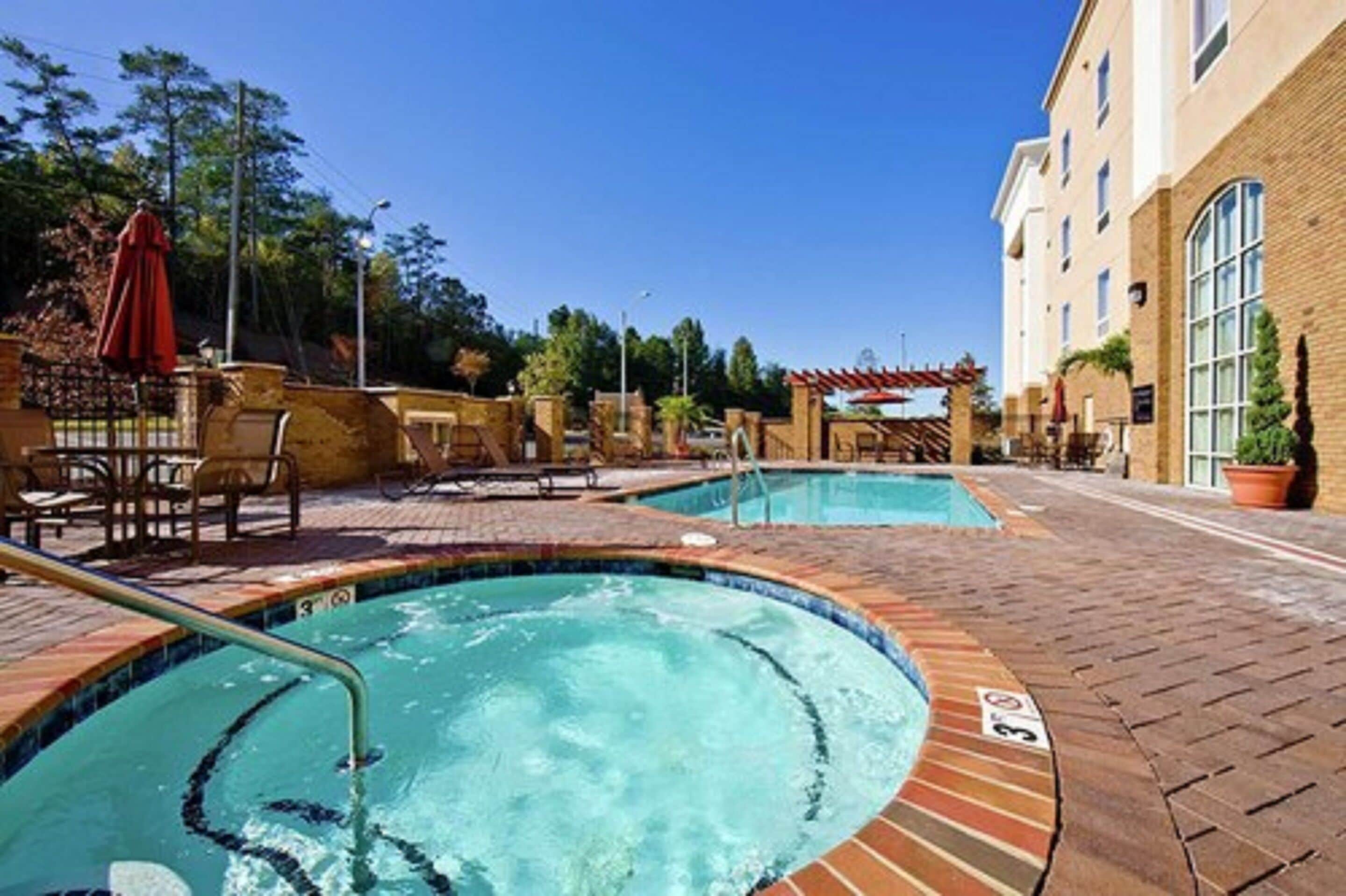 Hampton Inn & Suites Phenix City- Columbus Area Hampton Inn & Suites Phenix City- Columbus Area