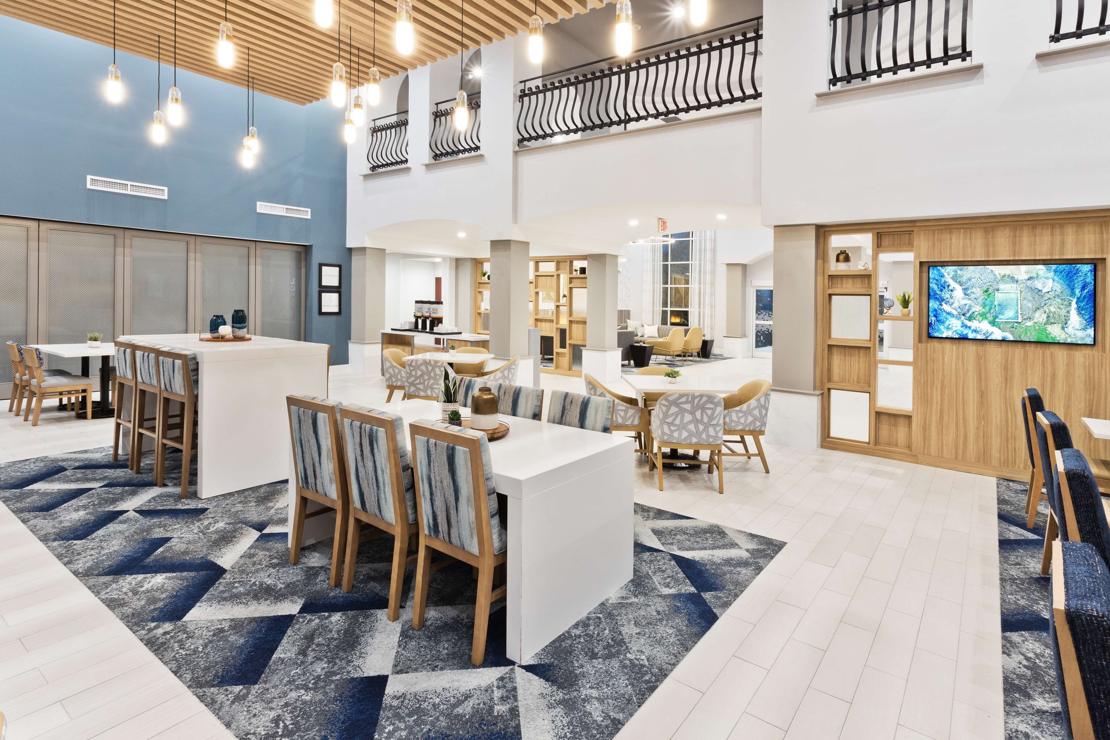 Hampton Inn & Suites Phenix City- Columbus Area Hampton Inn & Suites Phenix City- Columbus Area