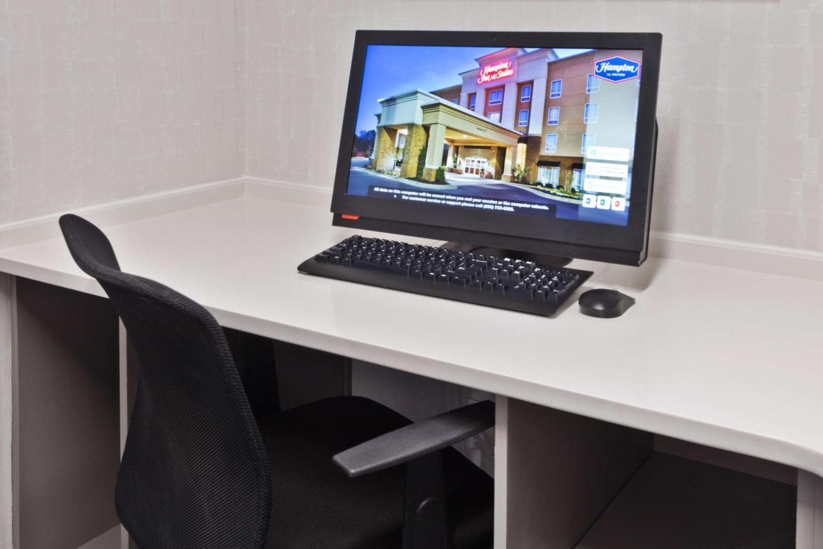 Hampton Inn & Suites Phenix City- Columbus Area Hampton Inn & Suites Phenix City- Columbus Area