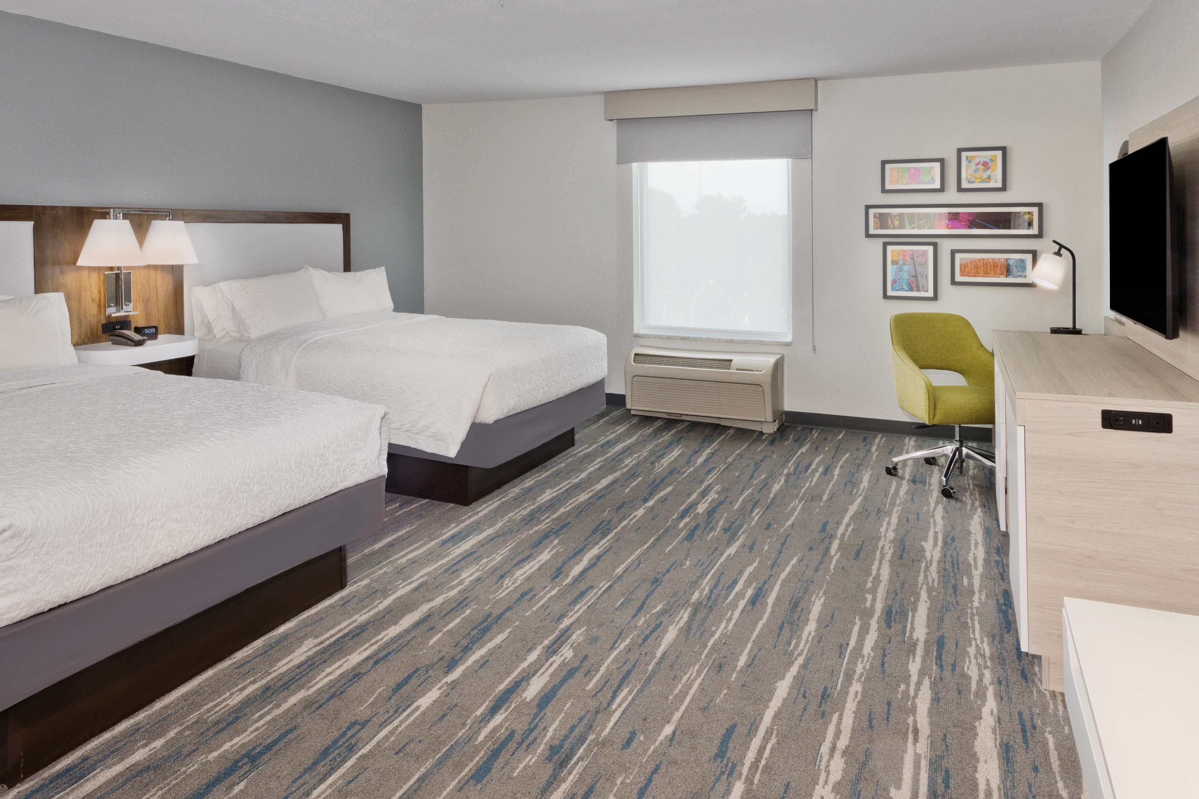 Hampton Inn & Suites Phenix City- Columbus Area Hampton Inn & Suites Phenix City- Columbus Area