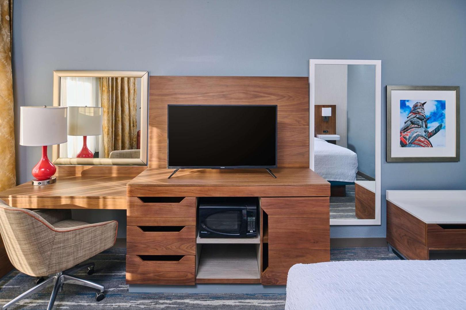 Hampton Inn Anchorage Hampton Inn Anchorage