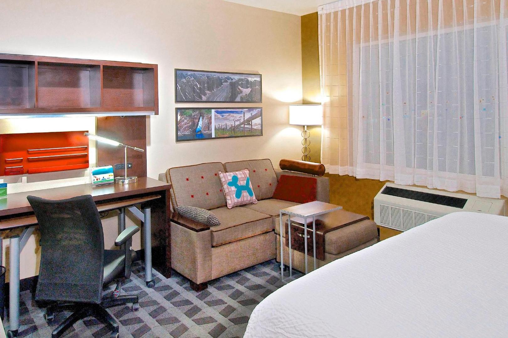 TownePlace Suites Anchorage Midtown TownePlace Suites Anchorage Midtown