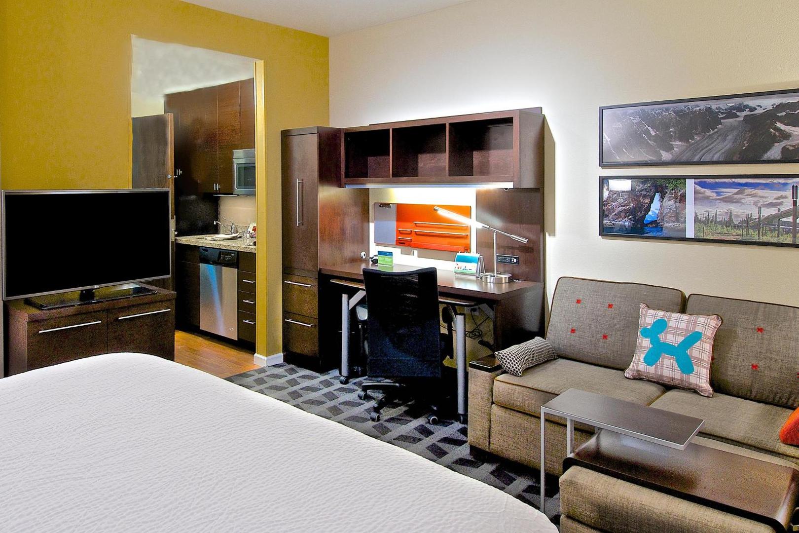 TownePlace Suites Anchorage Midtown TownePlace Suites Anchorage Midtown