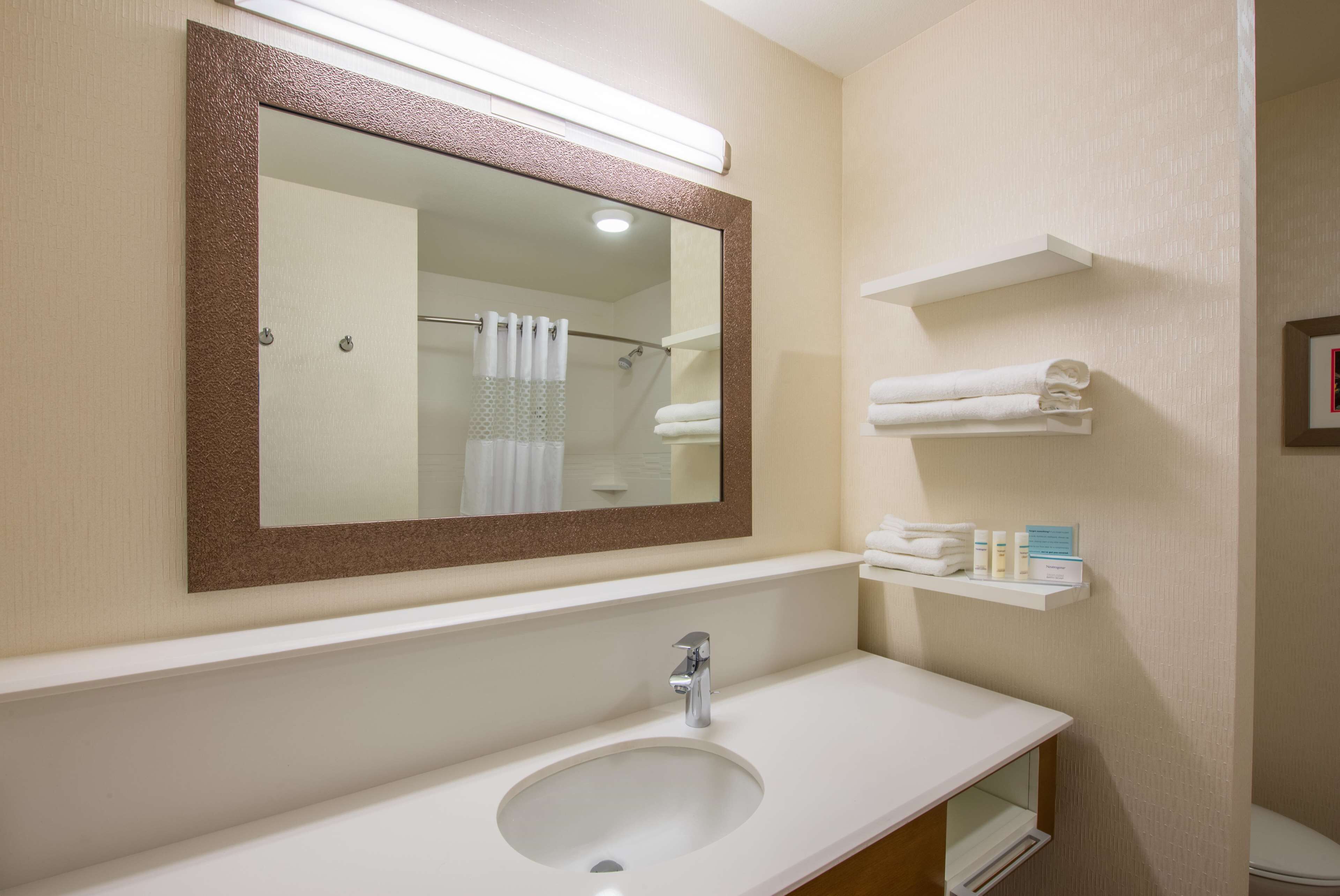 Hampton Inn & Suites Phoenix East Mesa Hampton Inn & Suites Phoenix East Mesa
