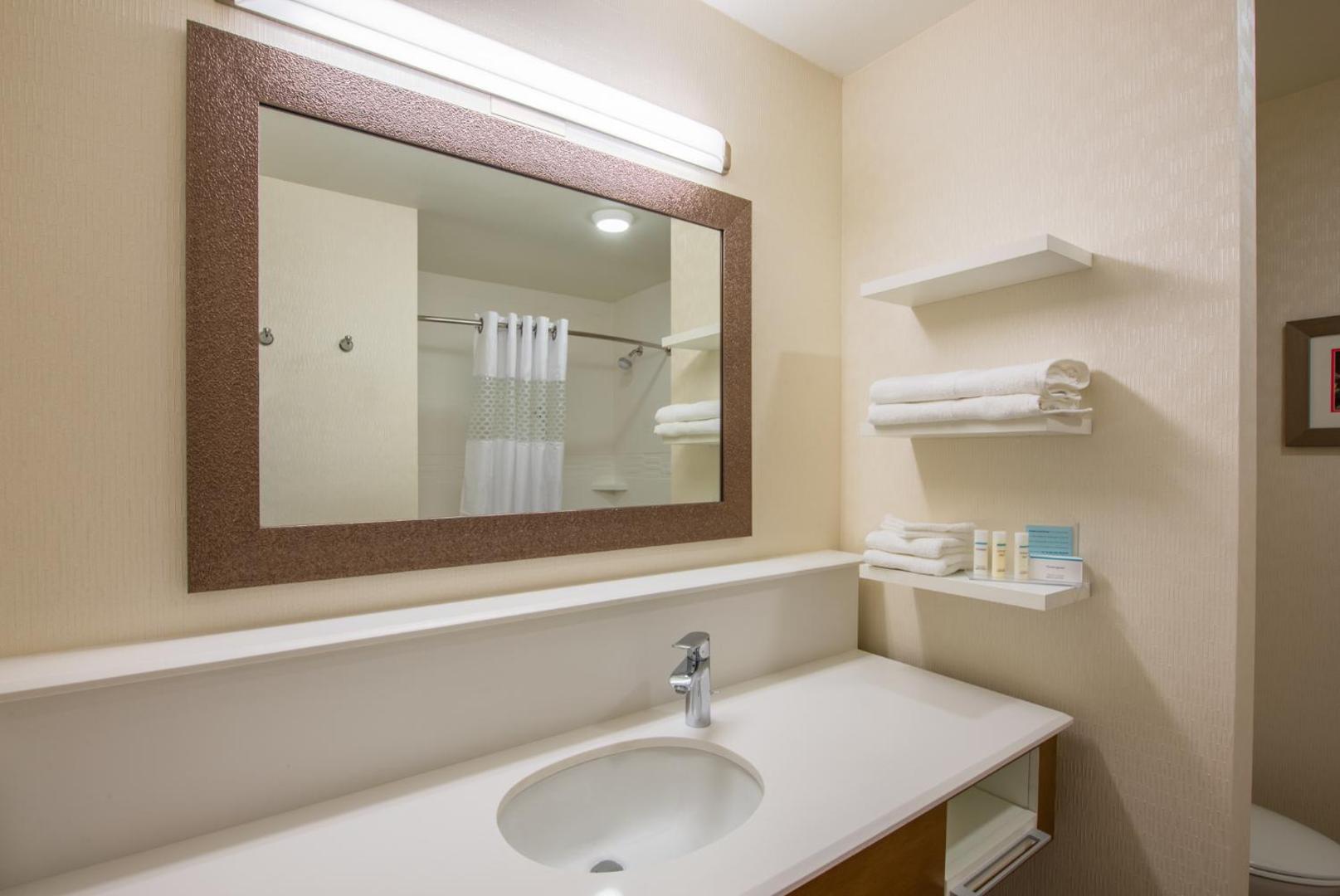 Hampton Inn & Suites Phoenix East Mesa Hampton Inn & Suites Phoenix East Mesa