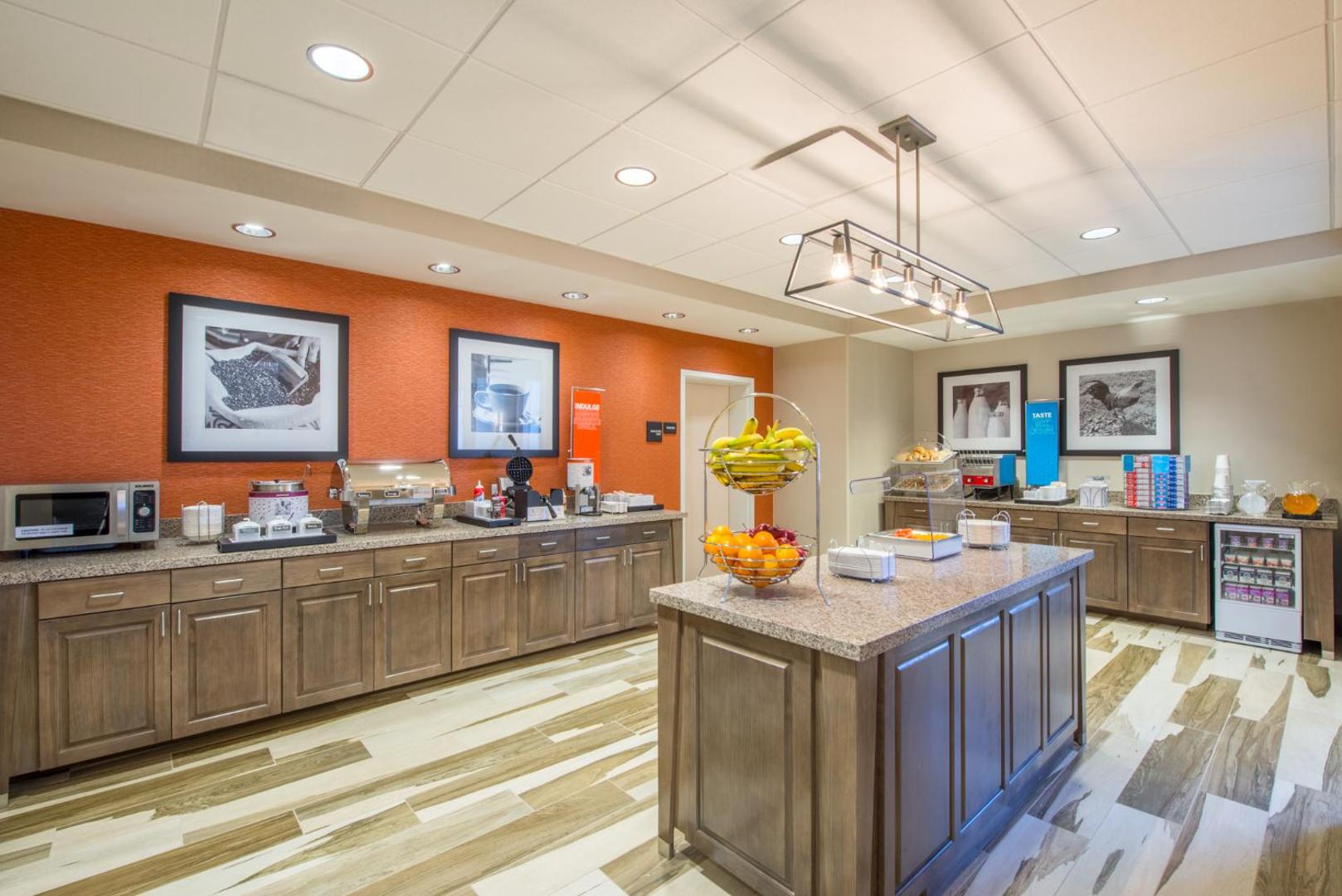 Hampton Inn & Suites Phoenix East Mesa Hampton Inn & Suites Phoenix East Mesa