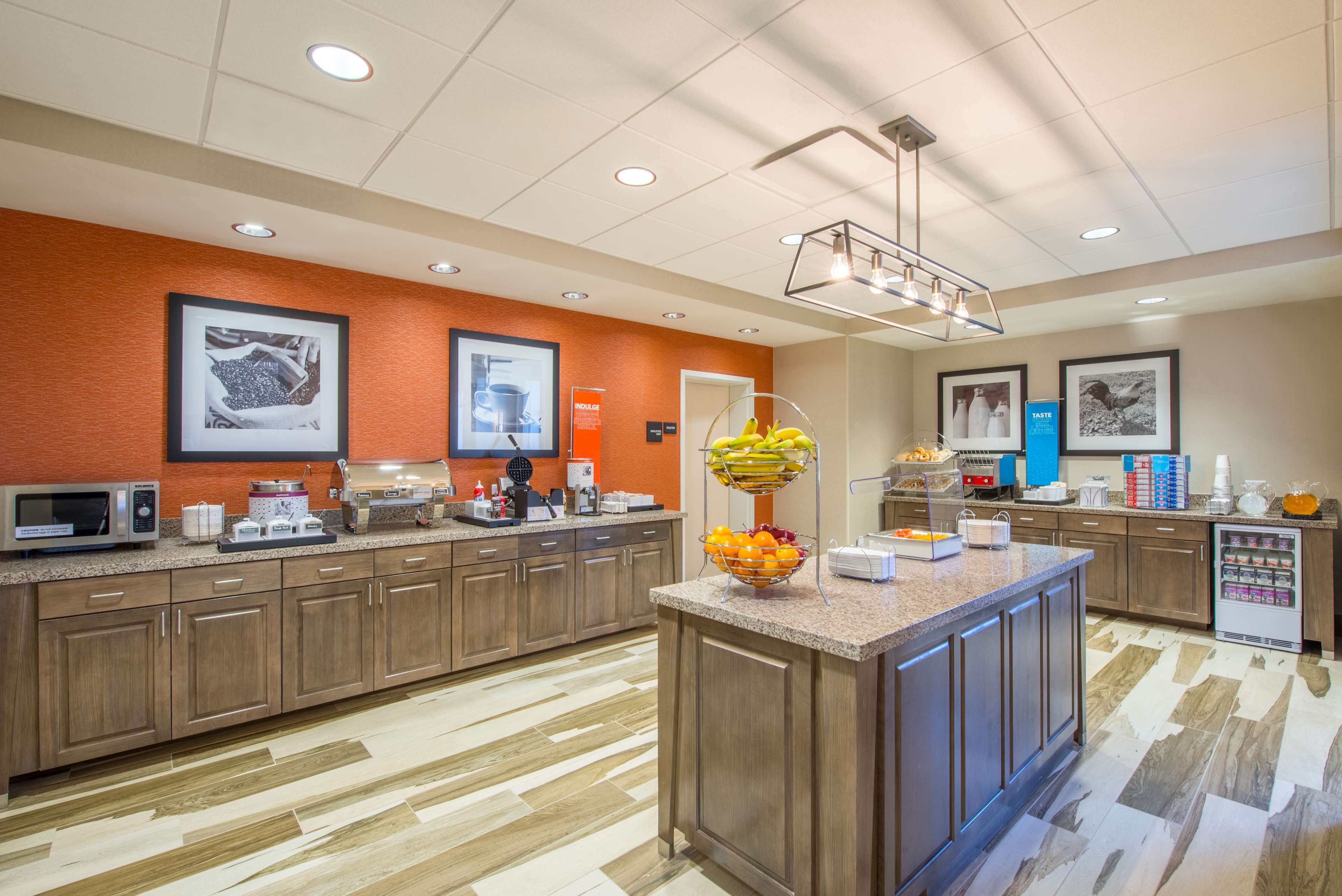 Hampton Inn & Suites Phoenix East Mesa Hampton Inn & Suites Phoenix East Mesa