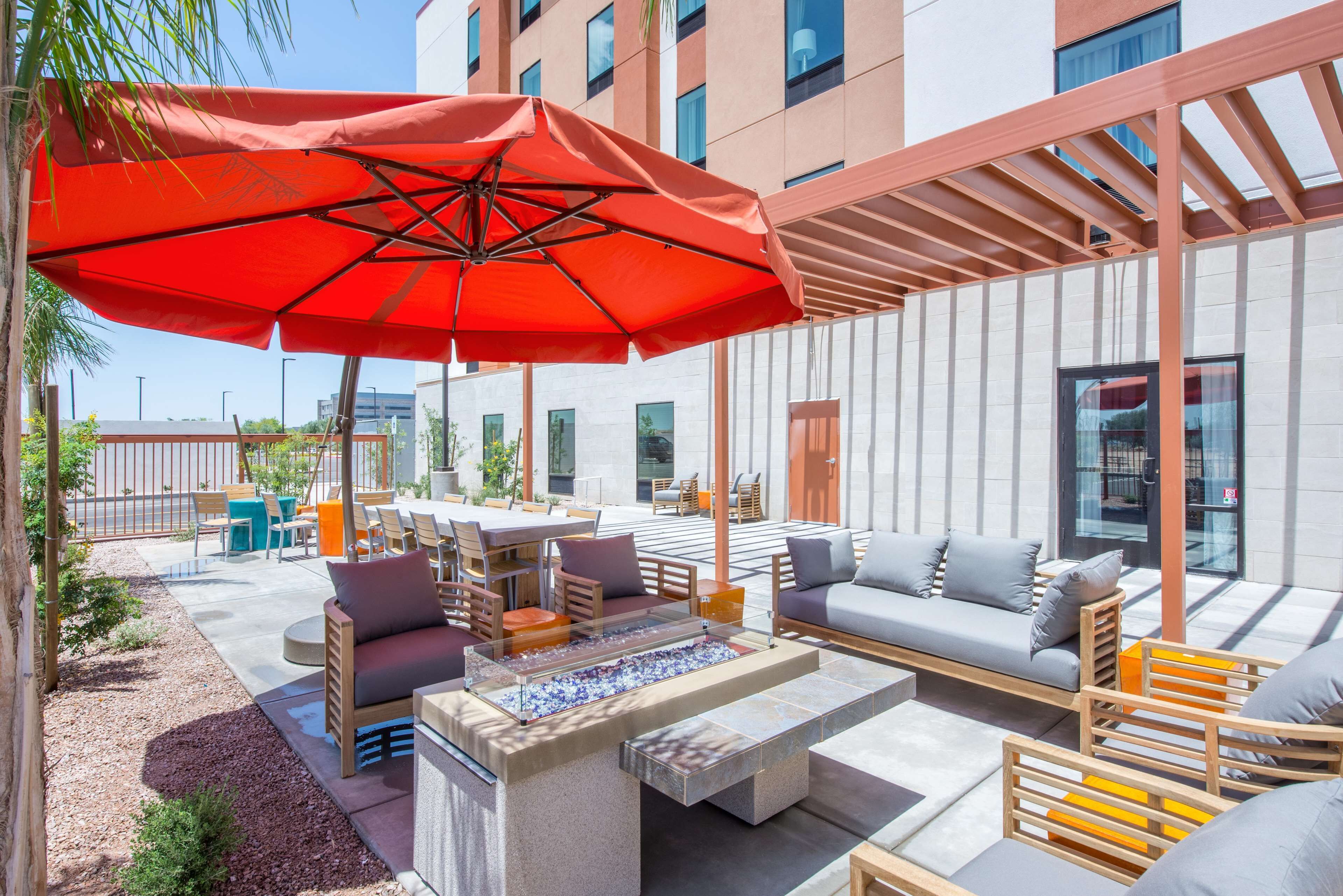 Hampton Inn & Suites Phoenix East Mesa Hampton Inn & Suites Phoenix East Mesa