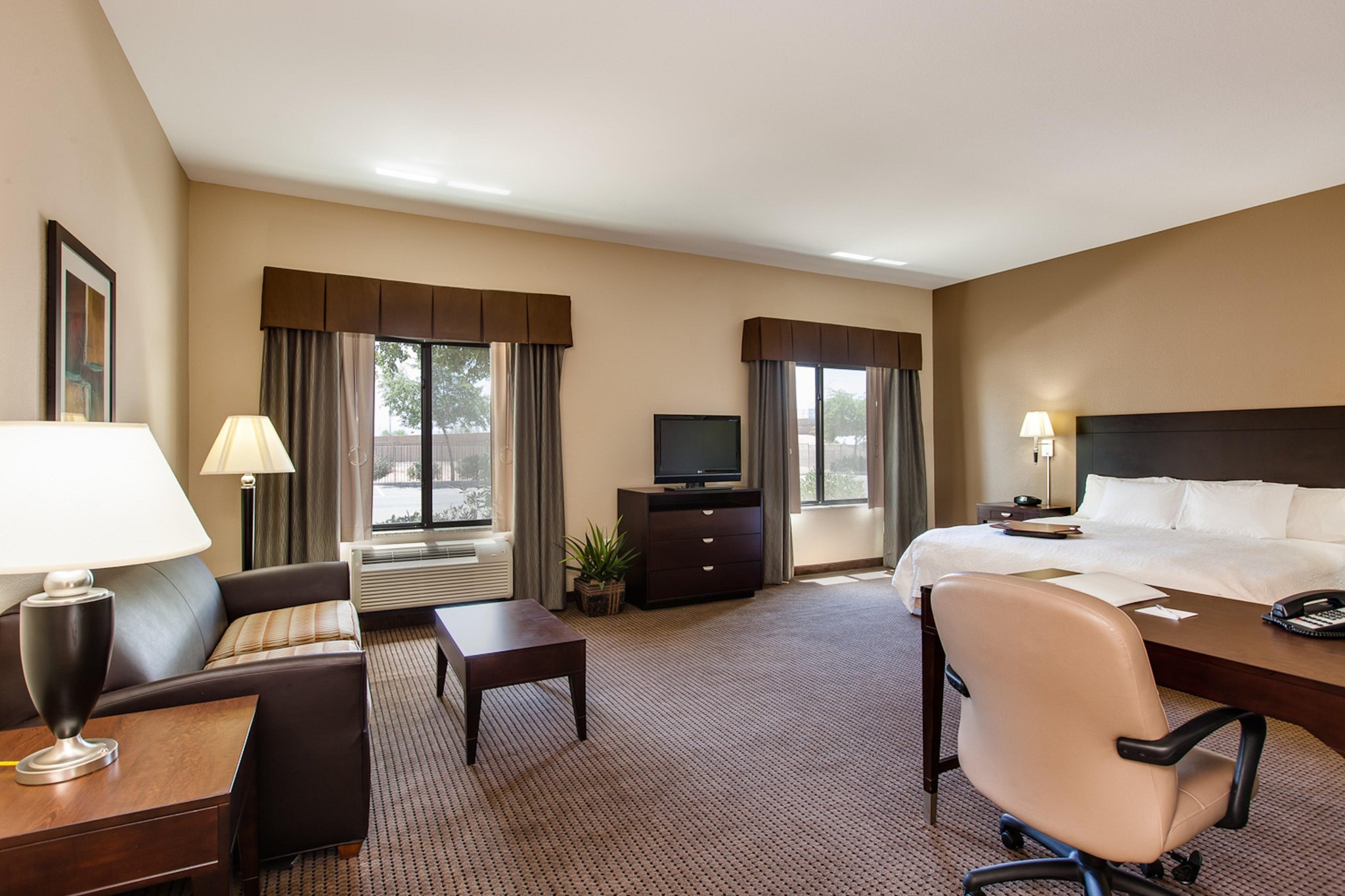 Hampton Inn & Suites Phoenix Glendale-Westgate Hampton Inn & Suites Phoenix Glendale-Westgate
