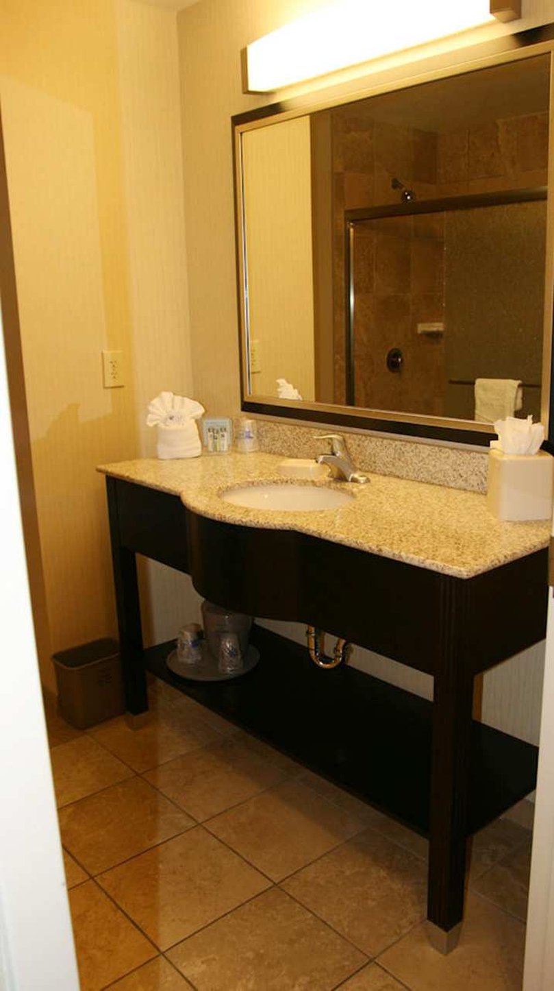Hampton Inn & Suites Phoenix Glendale-Westgate Hampton Inn & Suites Phoenix Glendale-Westgate