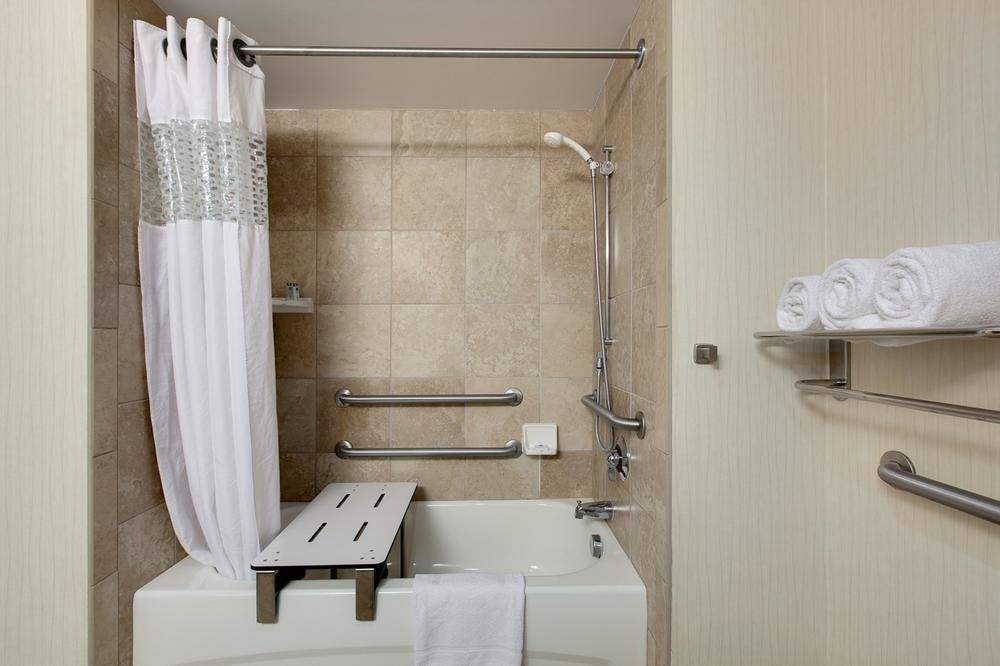Hampton Inn & Suites Phoenix Glendale-Westgate Hampton Inn & Suites Phoenix Glendale-Westgate