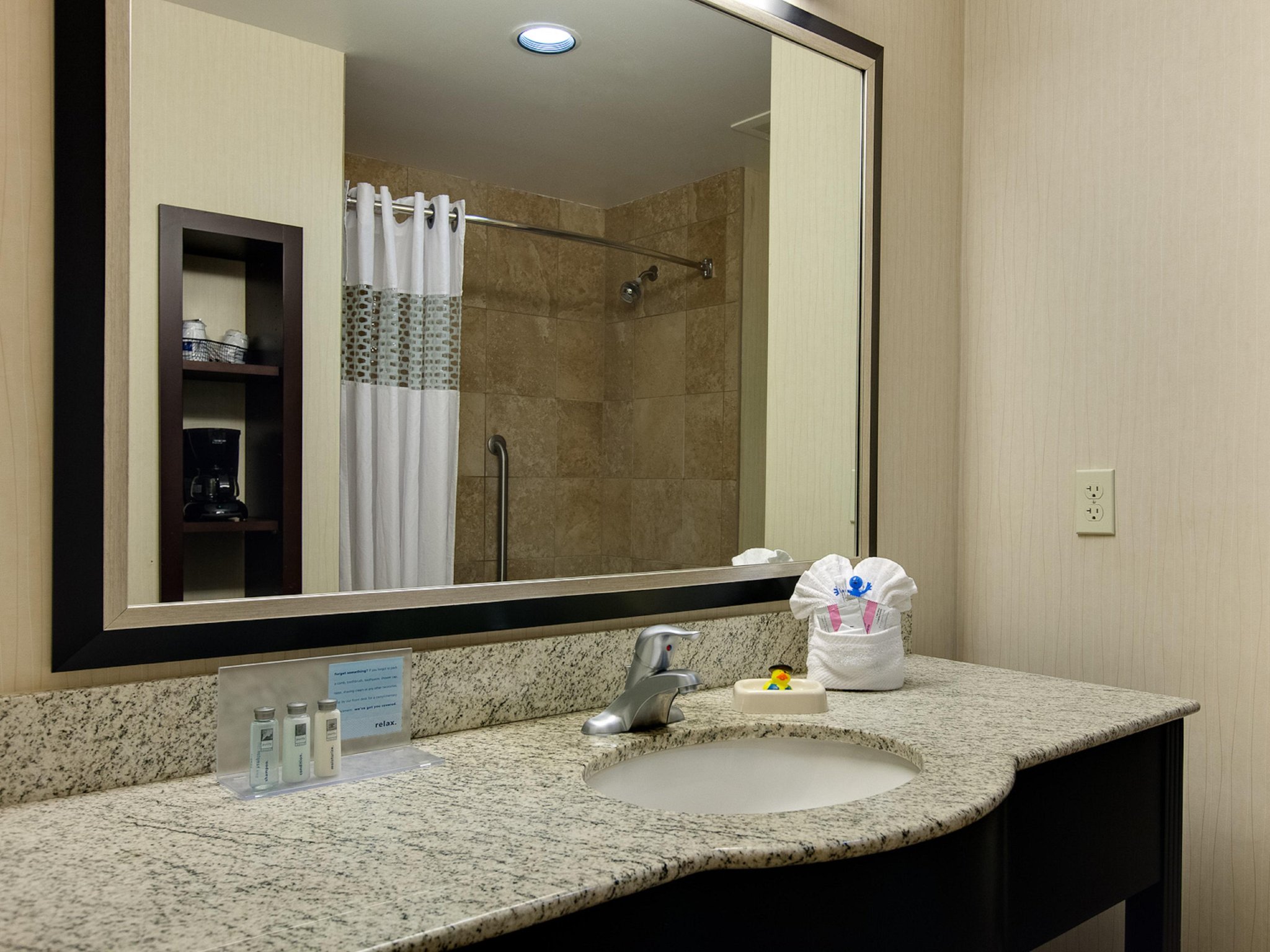 Hampton Inn & Suites Phoenix Glendale-Westgate Hampton Inn & Suites Phoenix Glendale-Westgate