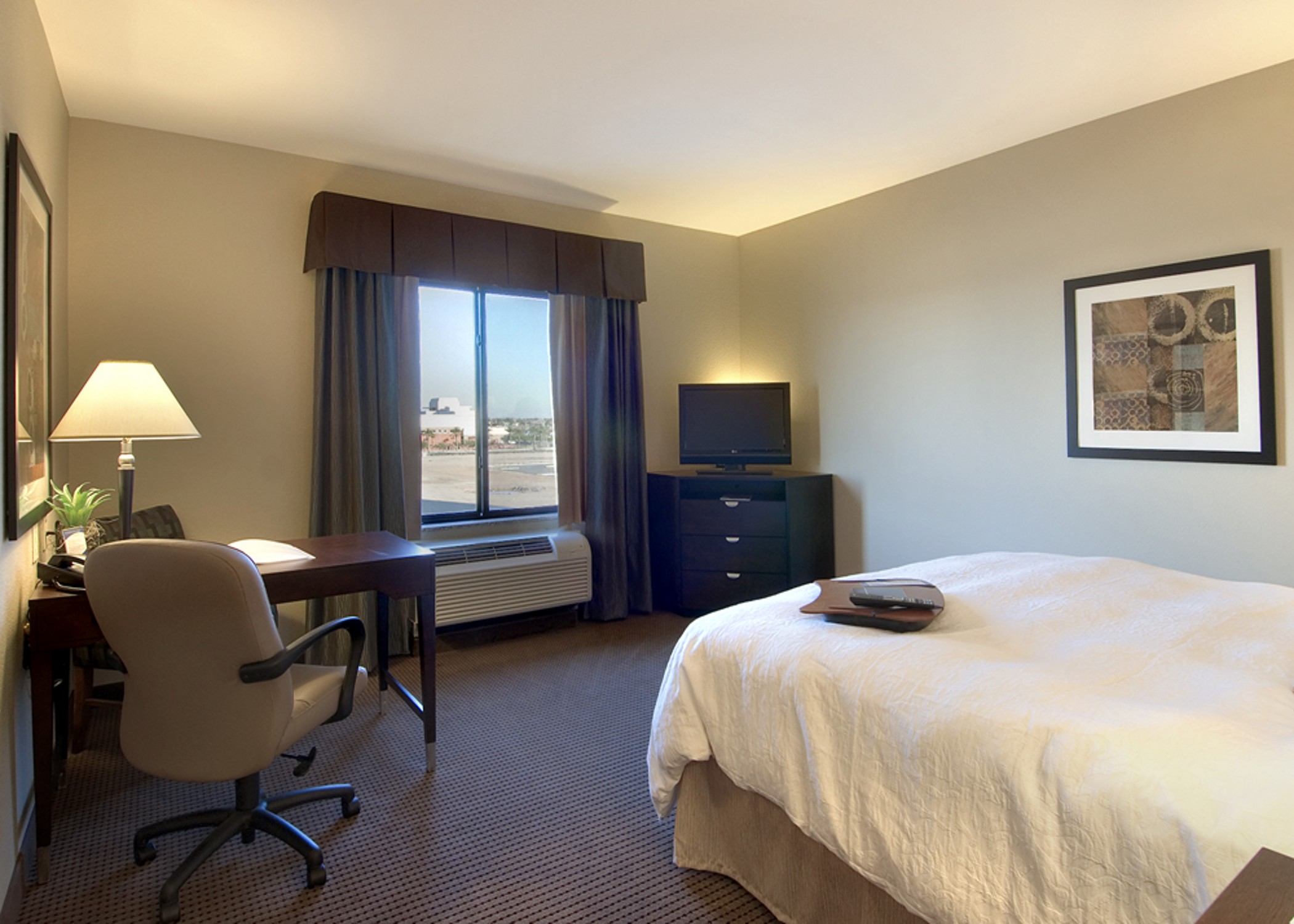 Hampton Inn & Suites Phoenix Glendale-Westgate Hampton Inn & Suites Phoenix Glendale-Westgate