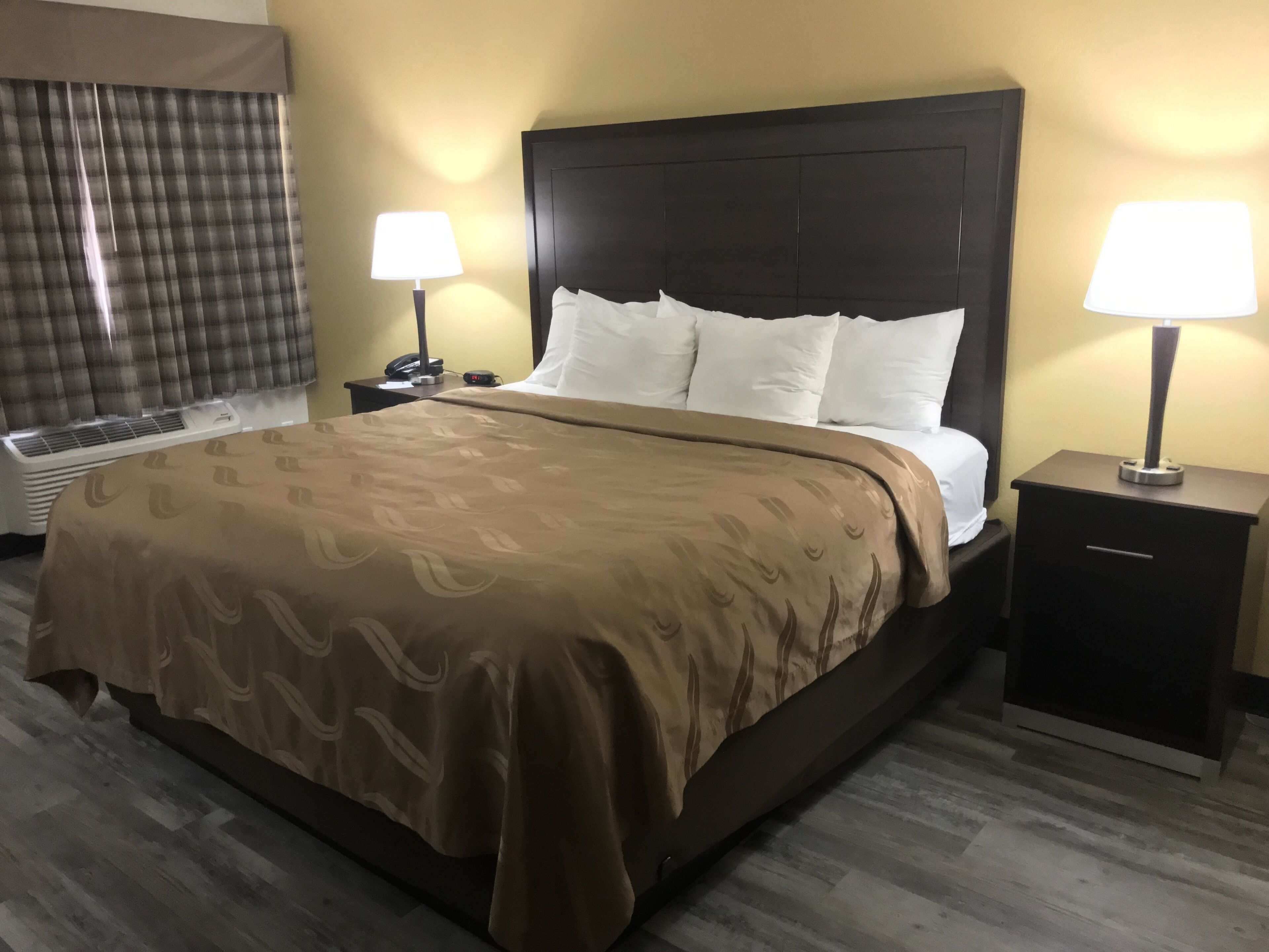 Surestay by Best Western Mesa Downtown Area