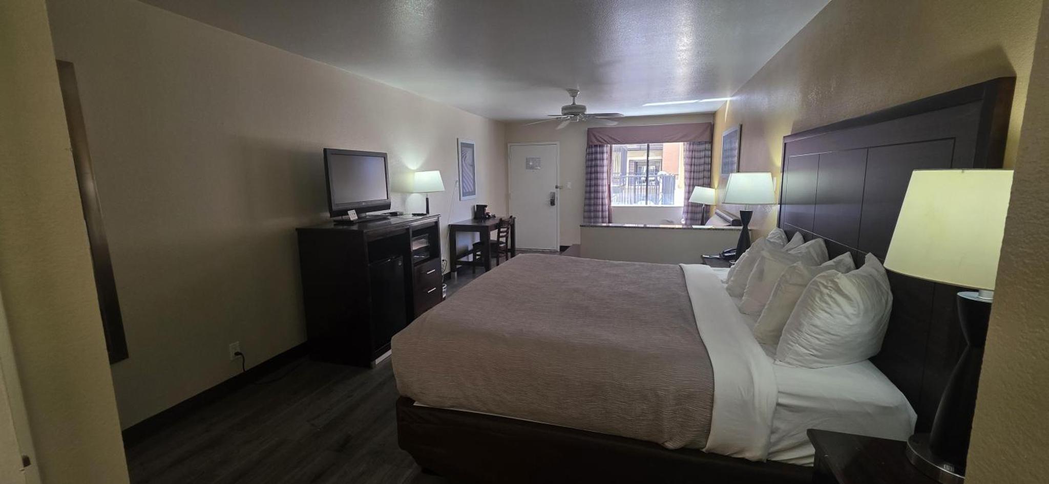 Surestay by Best Western Mesa Downtown Area