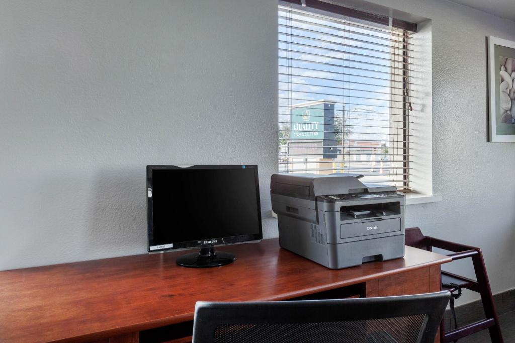 Surestay by Best Western Mesa Downtown Area