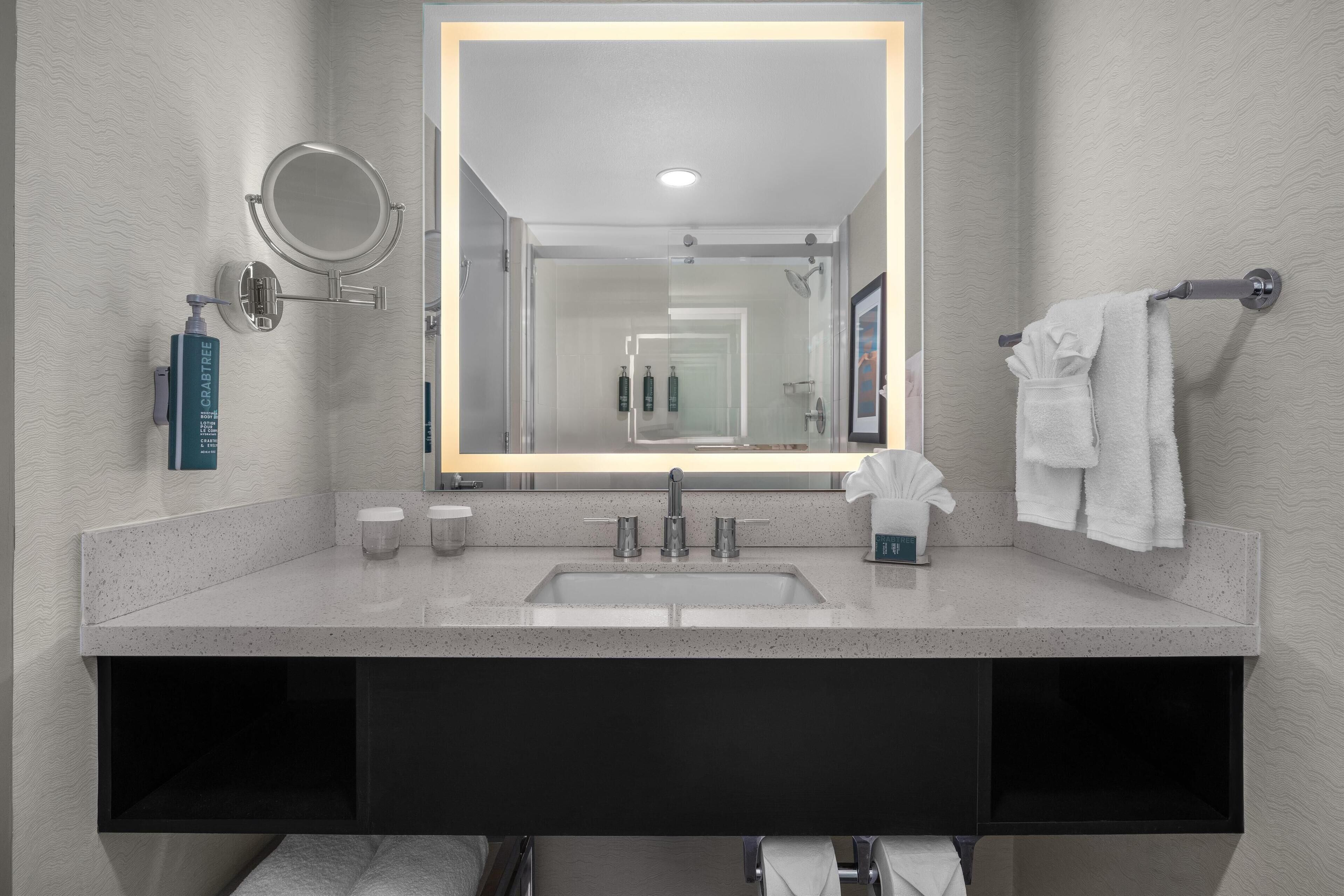 DoubleTree by Hilton Phoenix Midtown DoubleTree by Hilton Phoenix Midtown
