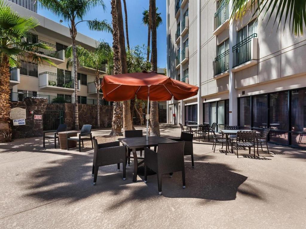 DoubleTree by Hilton Phoenix Midtown DoubleTree by Hilton Phoenix Midtown